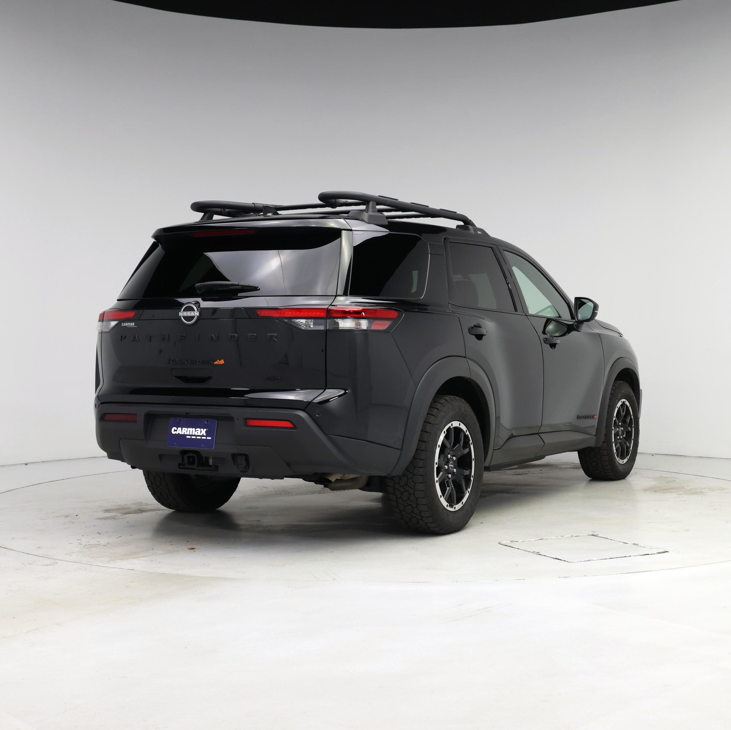 Thumbnail: 2023 Nissan Pathfinder - 8