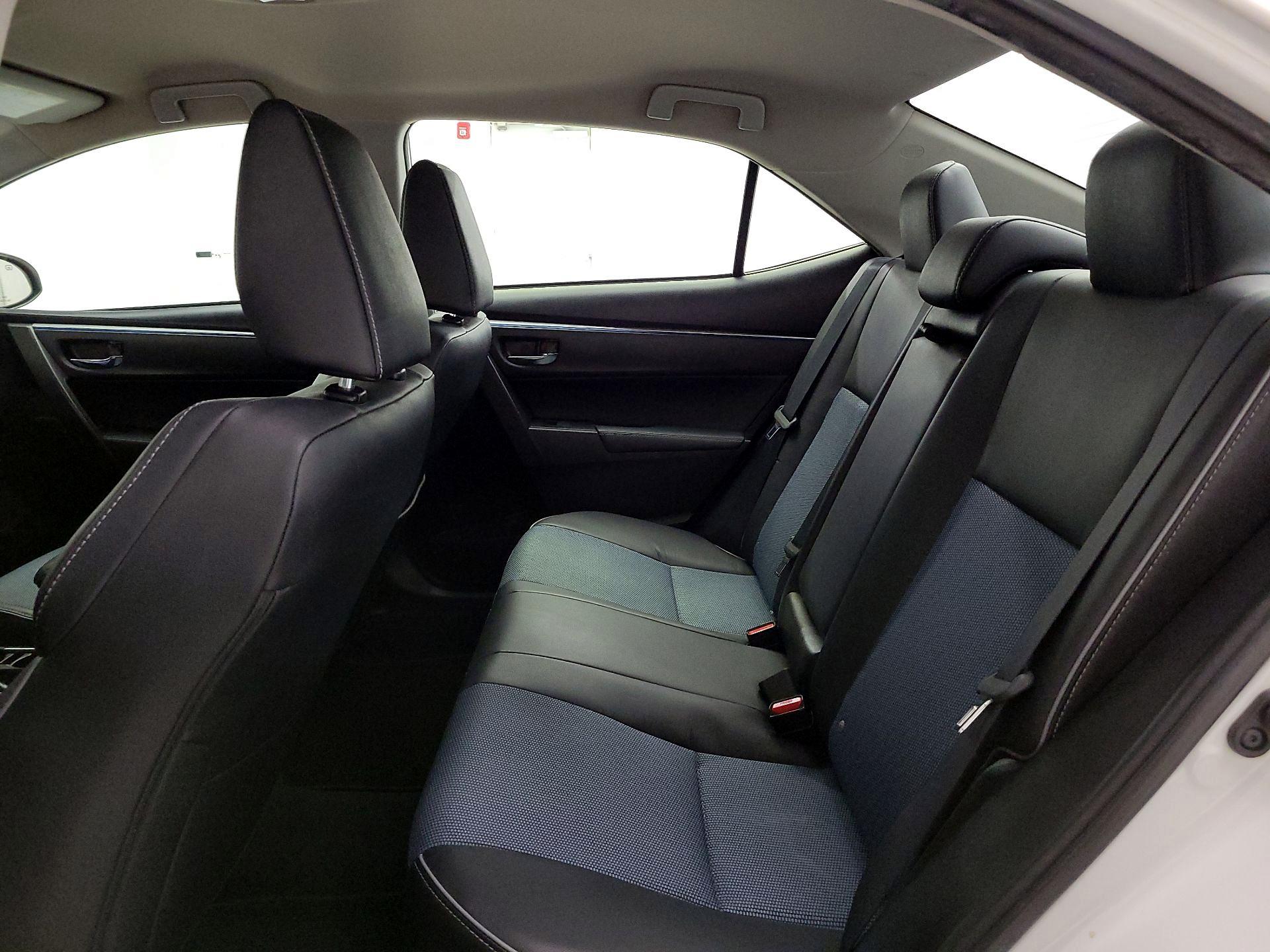 Thumbnail: 2015 Toyota Corolla - 19