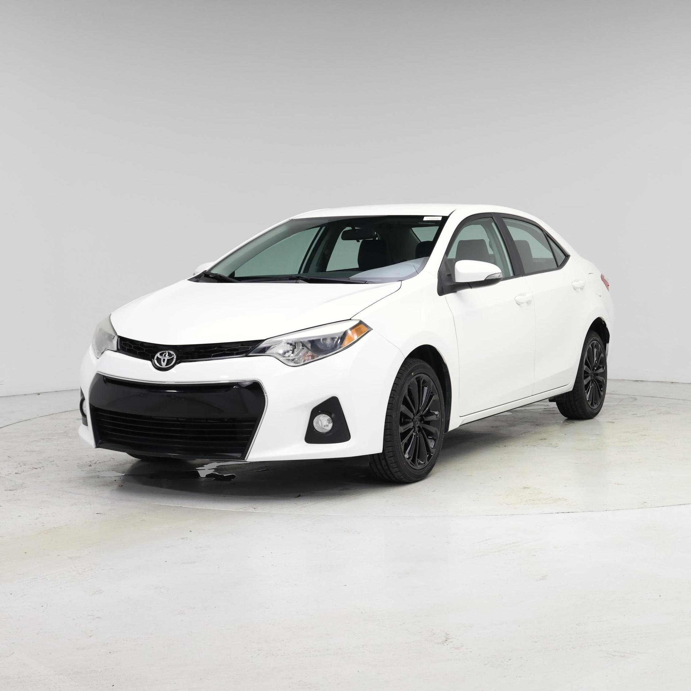 Thumbnail: 2015 Toyota Corolla - 4