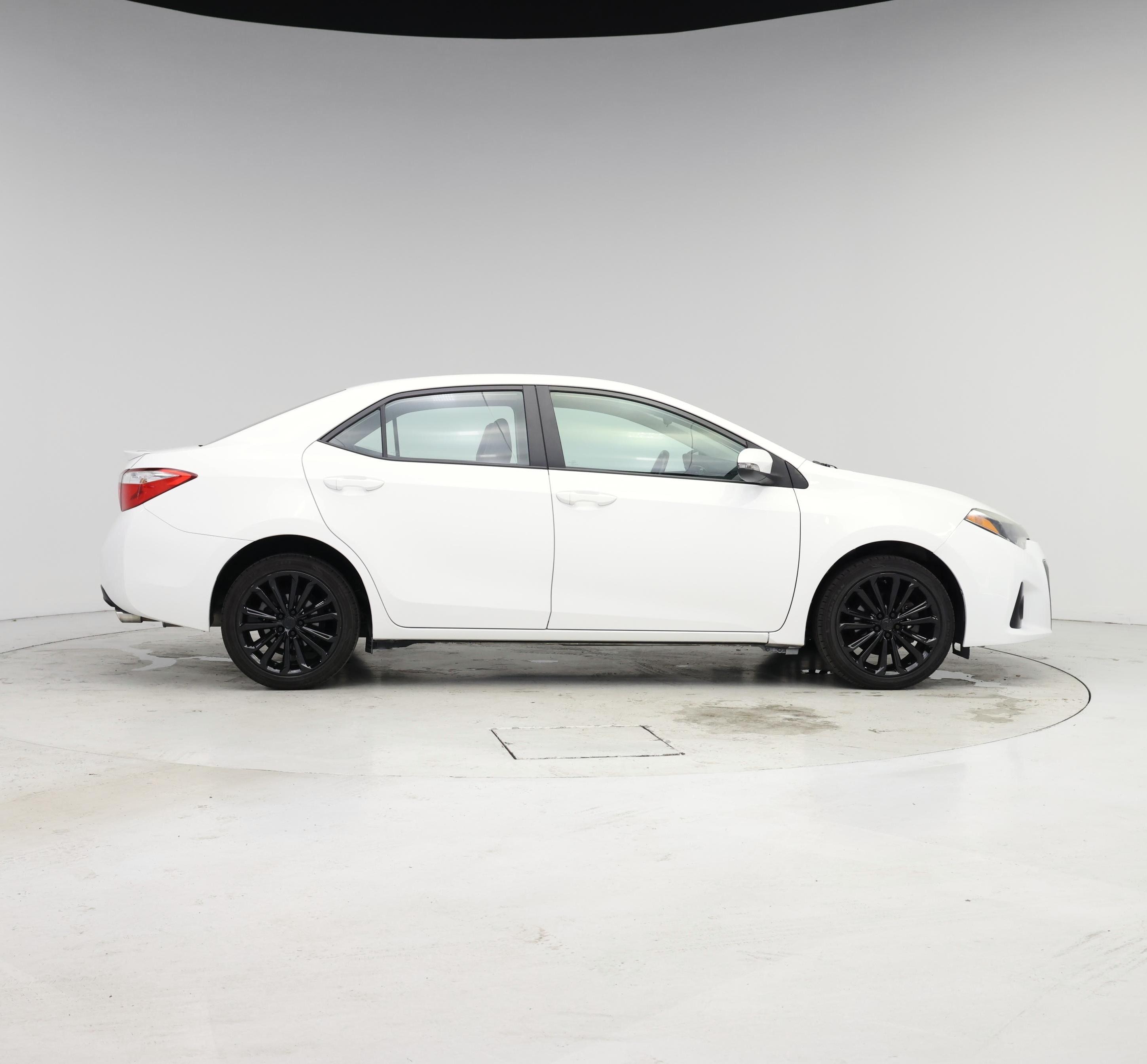 Thumbnail: 2015 Toyota Corolla - 7