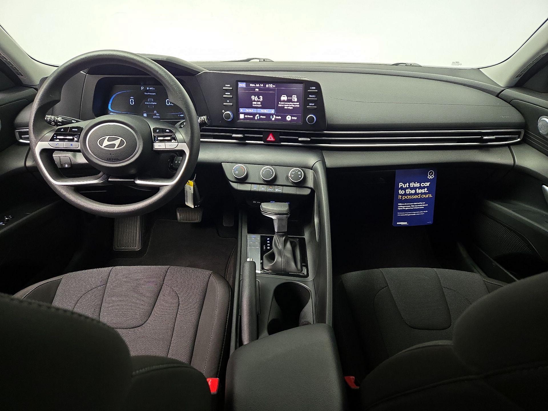 Thumbnail: 2024 Hyundai Elantra - 9