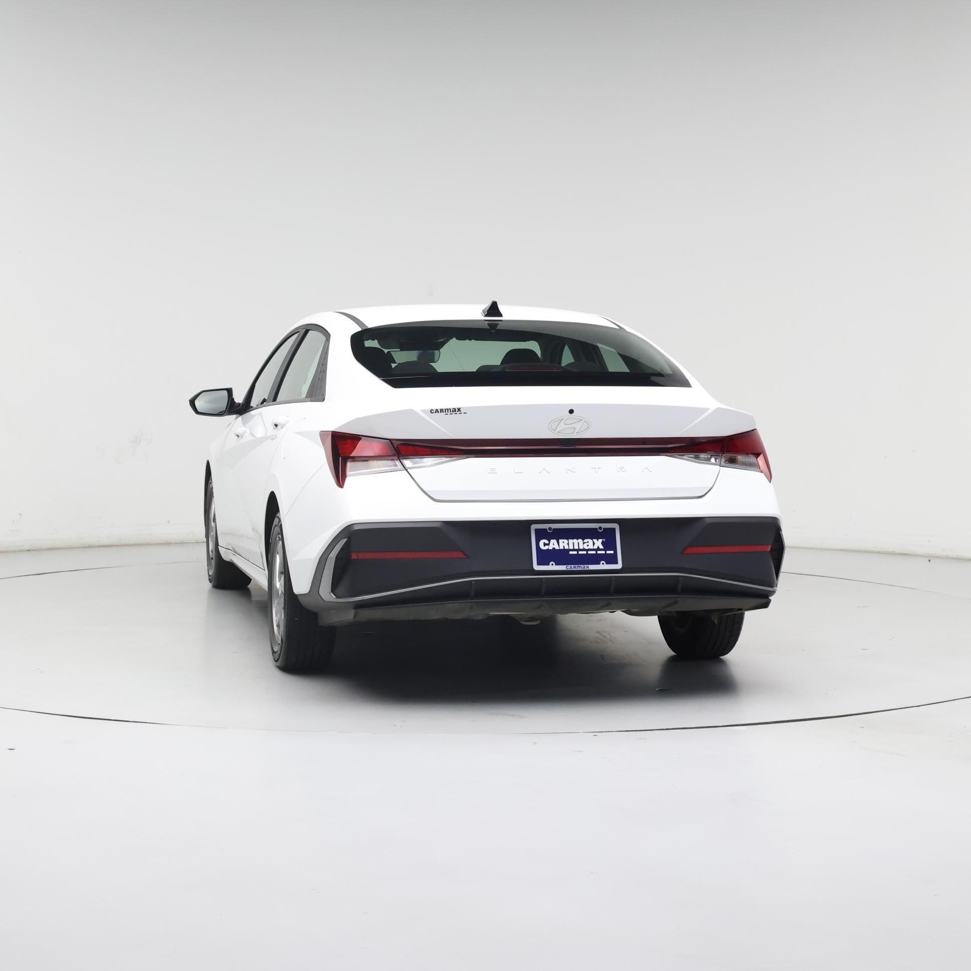 Thumbnail: 2024 Hyundai Elantra - 6