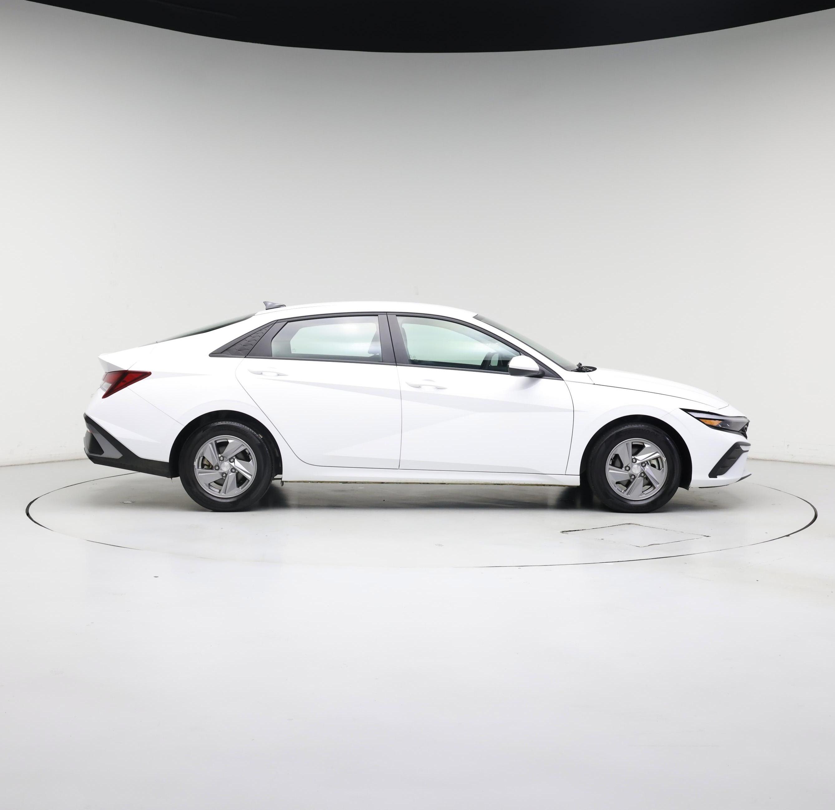 Thumbnail: 2024 Hyundai Elantra - 7