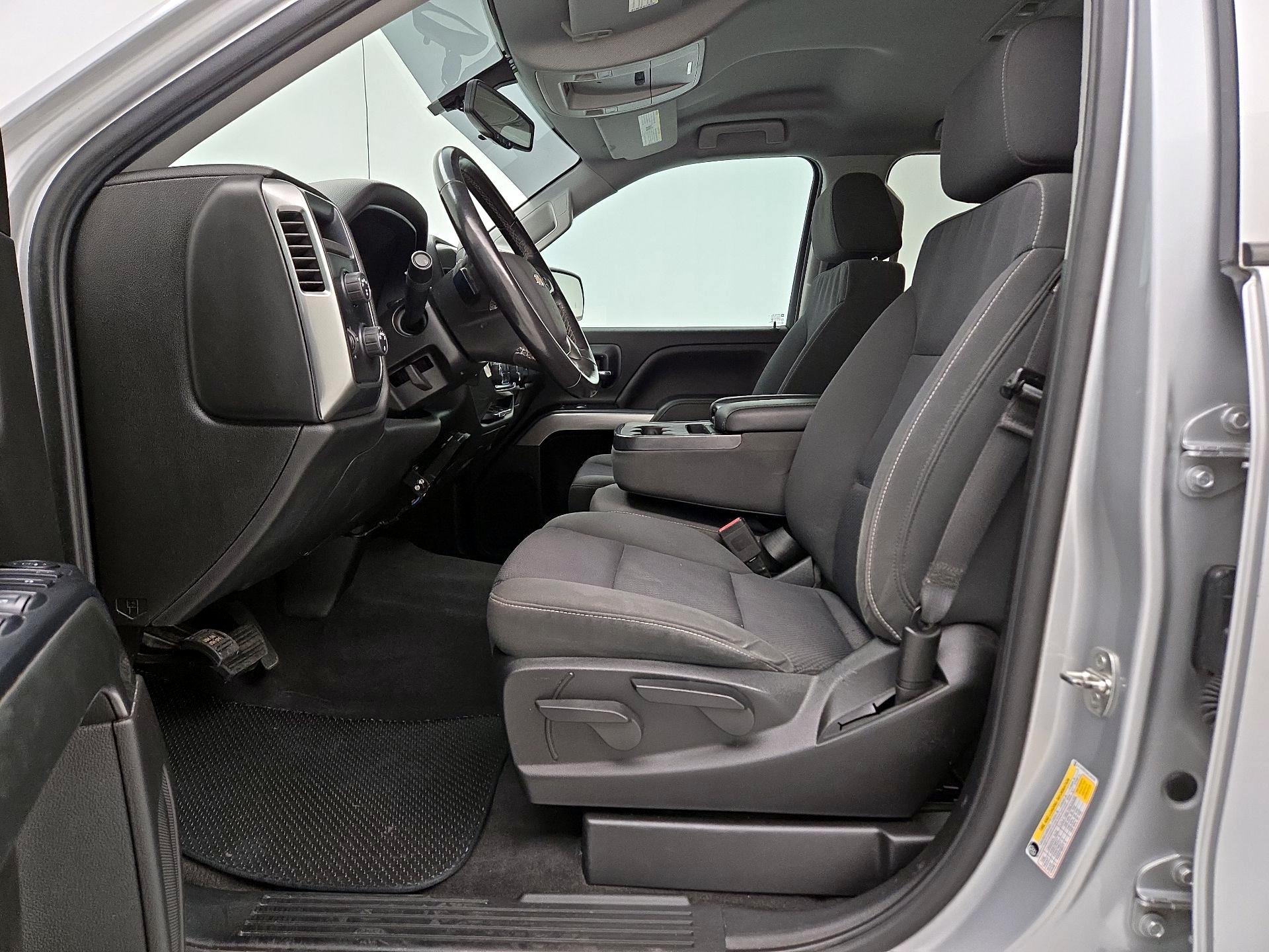 Thumbnail: 2019 Chevrolet Silverado 1500 - 11
