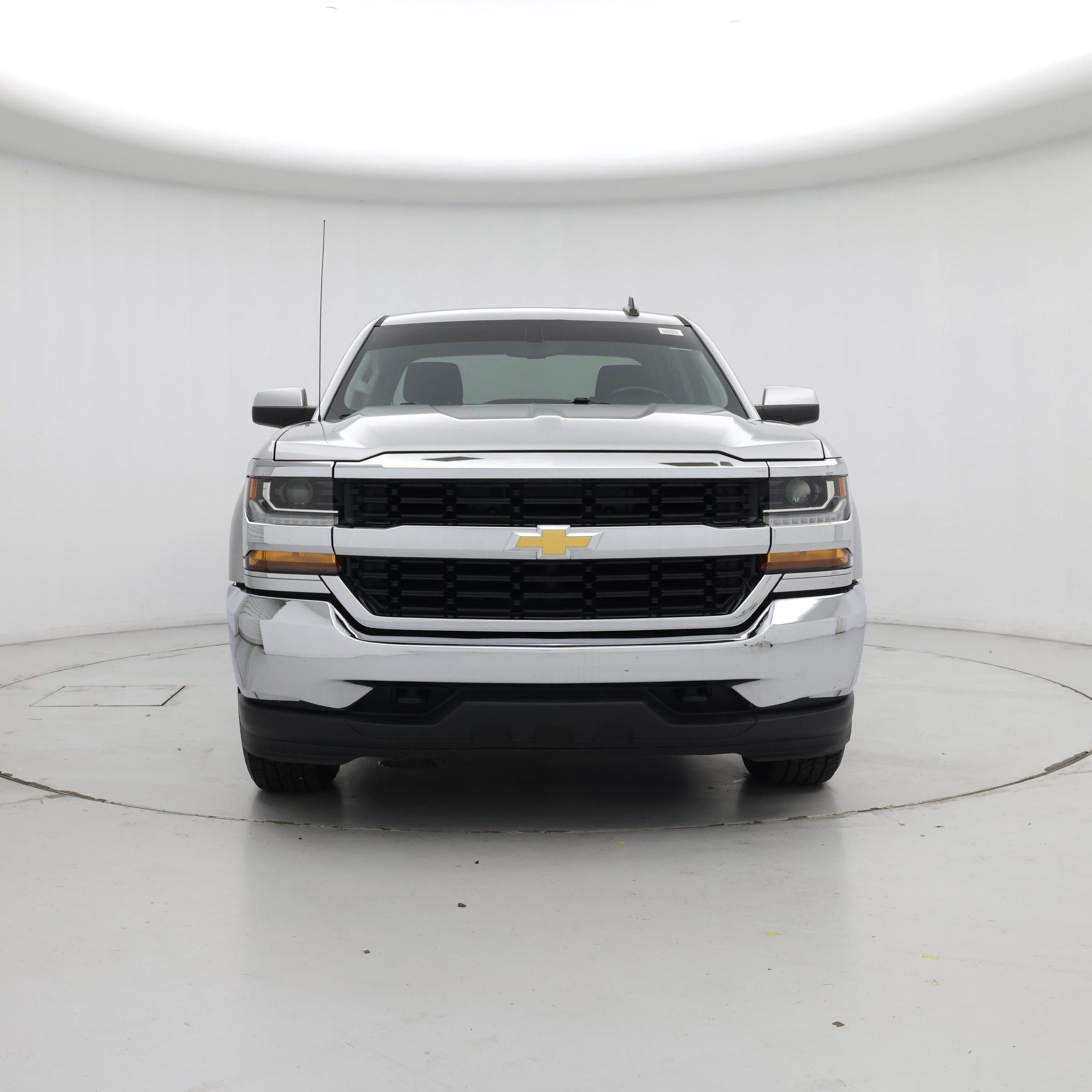 Thumbnail: 2019 Chevrolet Silverado 1500 - 5