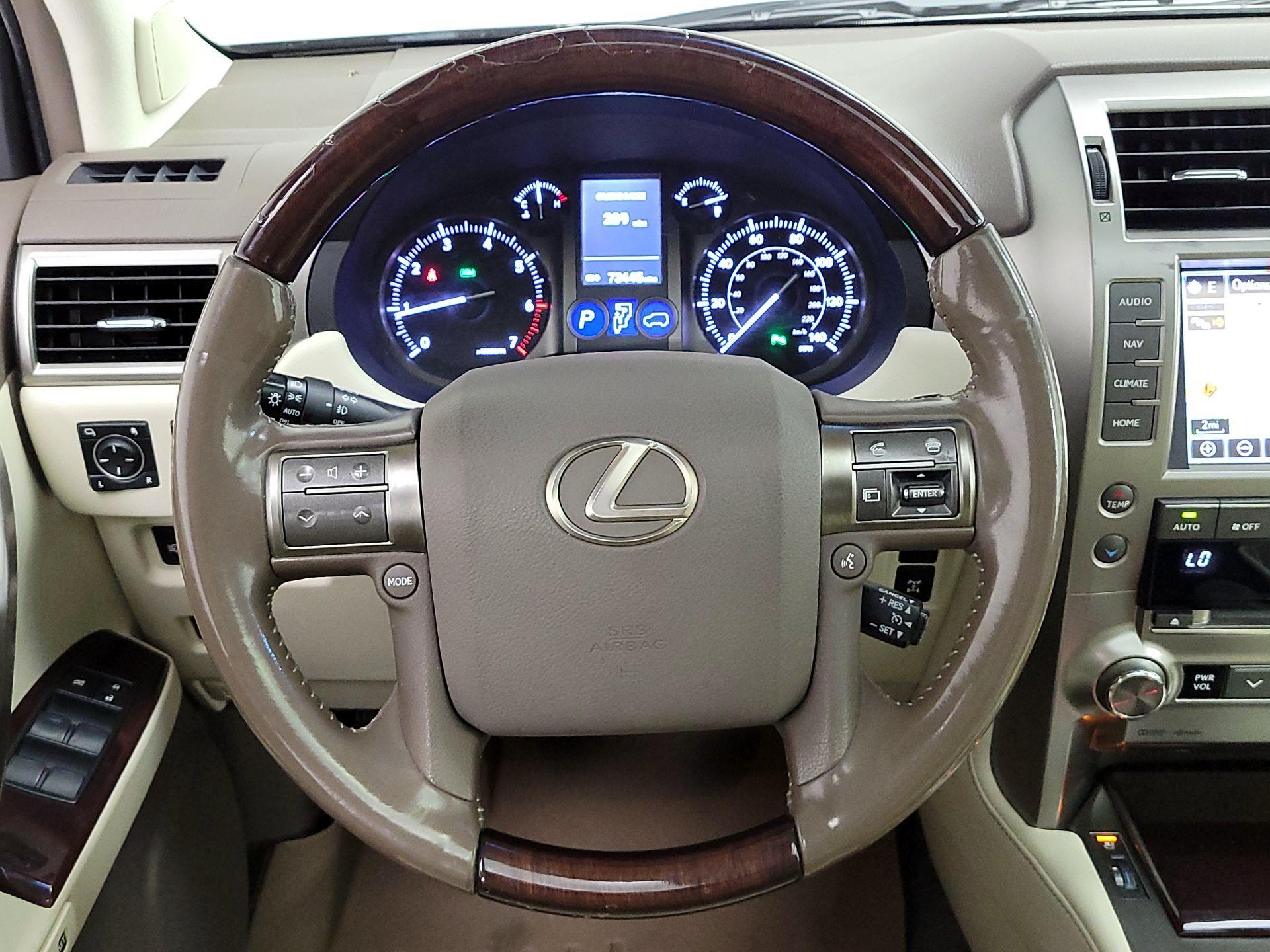 Thumbnail: 2017 Lexus GX - 10