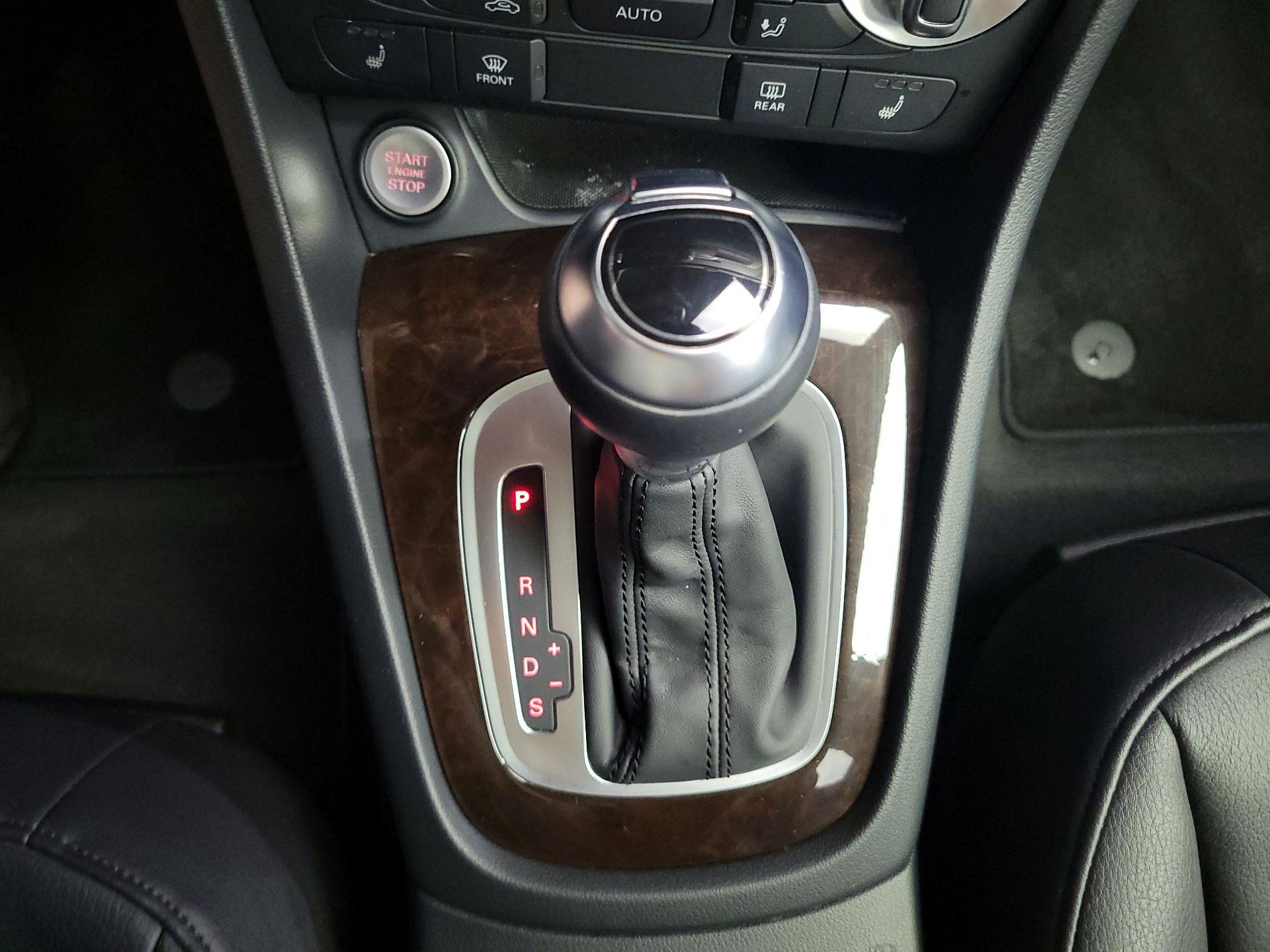 Thumbnail: 2015 Audi Q3 - 18