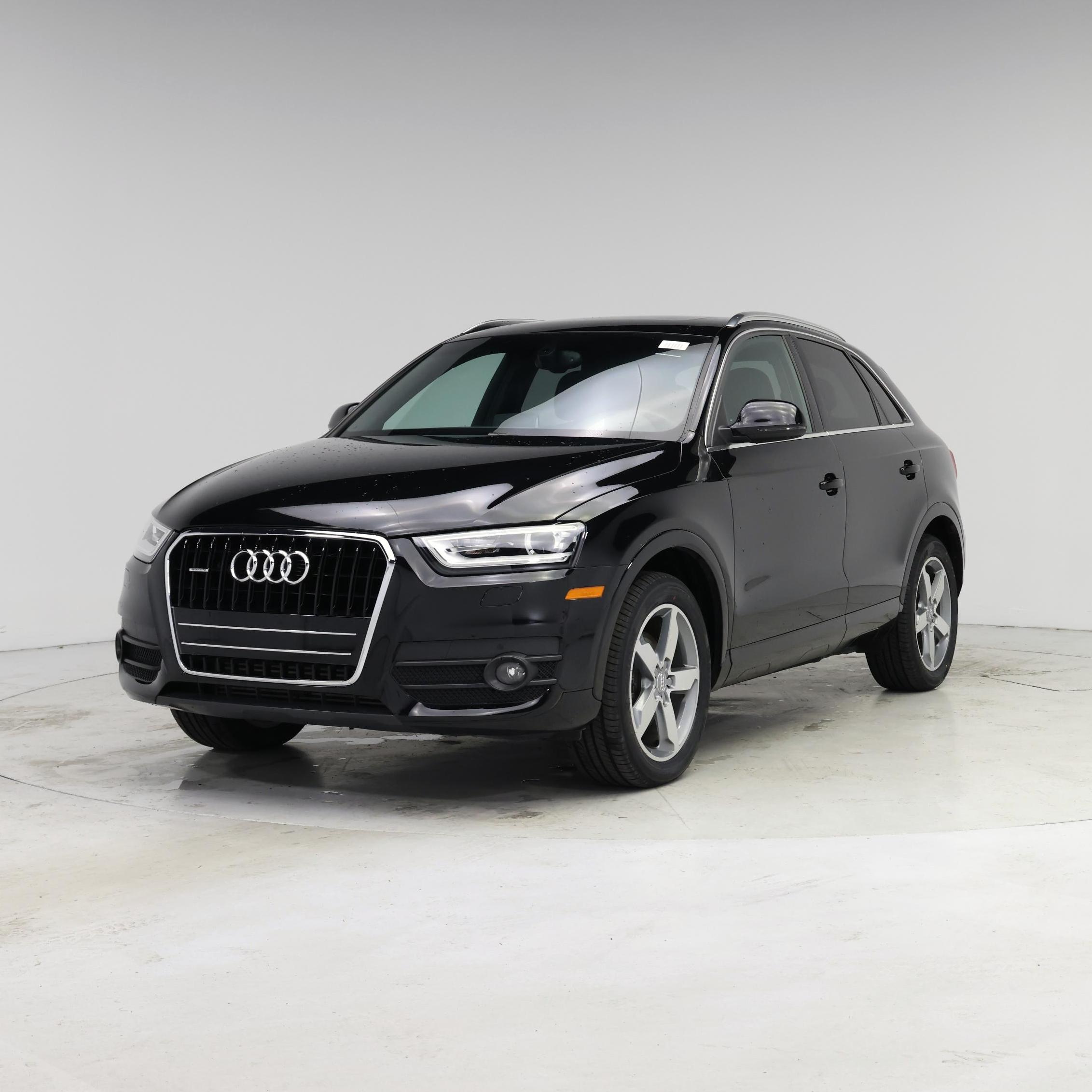 Thumbnail: 2015 Audi Q3 - 4
