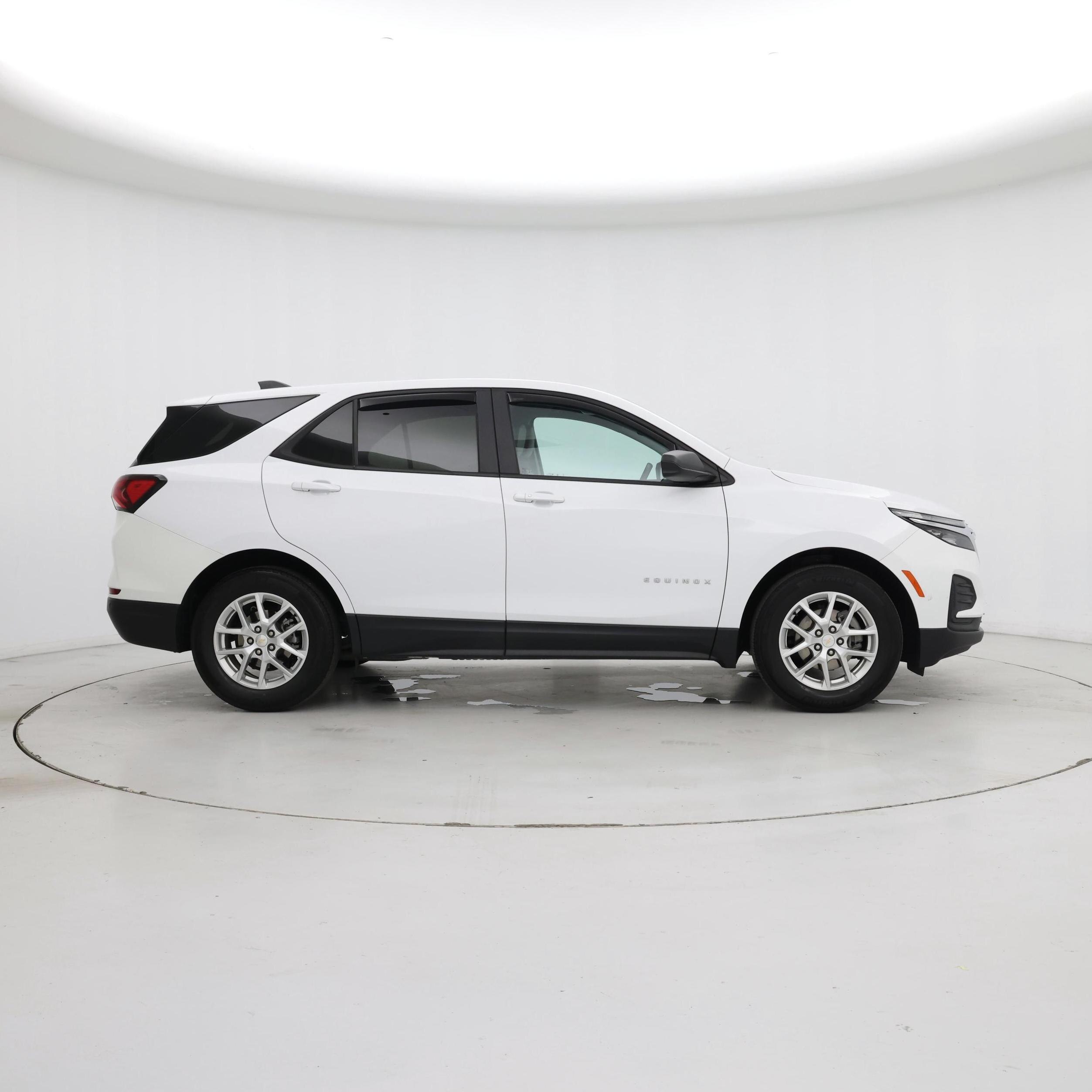 Thumbnail: 2023 Chevrolet Equinox - 7