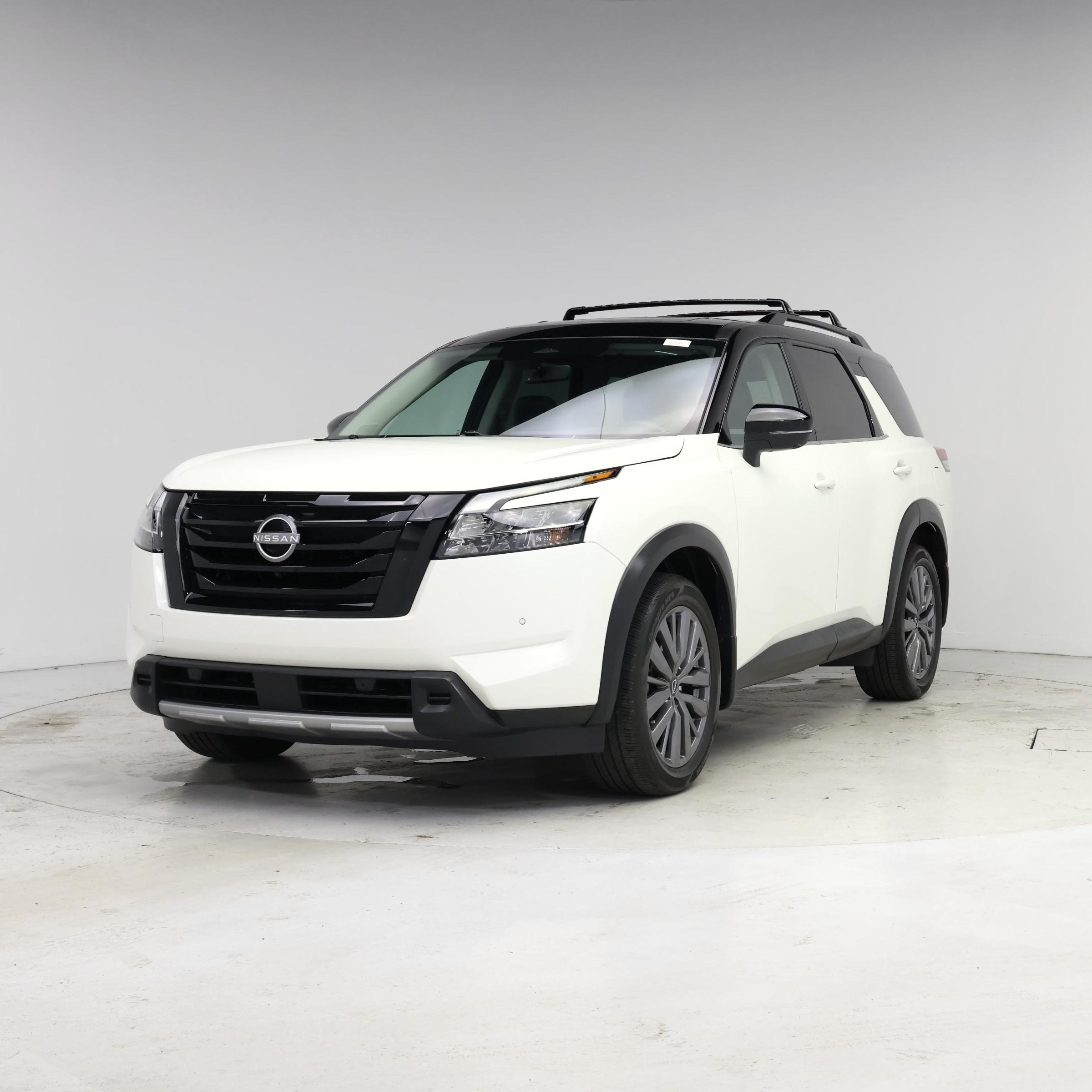 Thumbnail: 2023 Nissan Pathfinder - 4