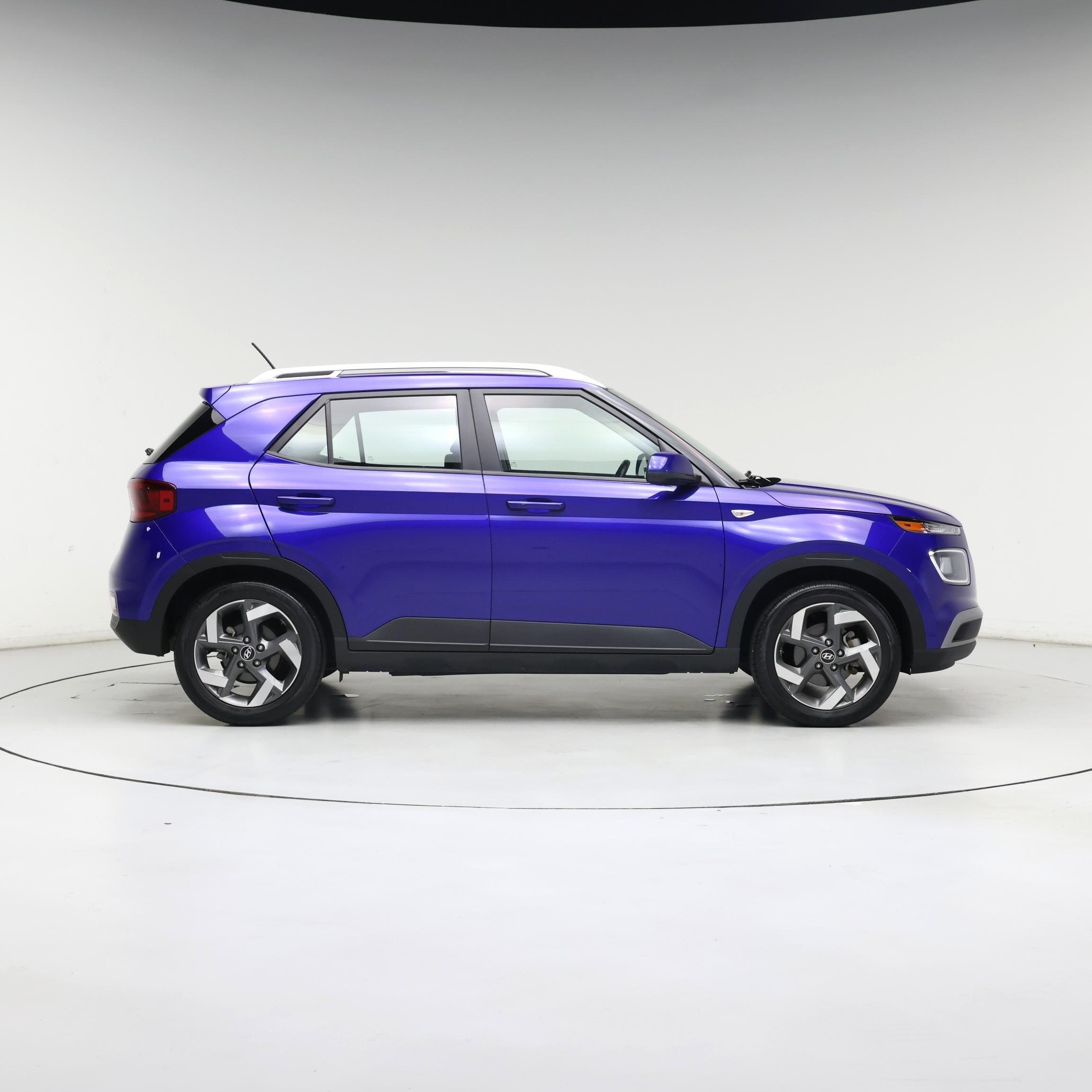 Thumbnail: 2024 Hyundai Venue - 7