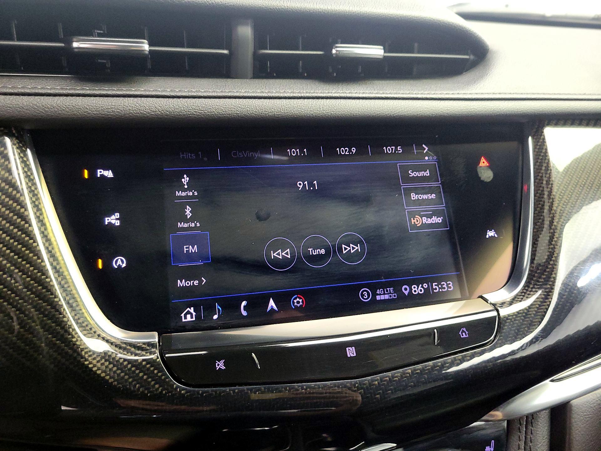Thumbnail: 2020 Cadillac XT6 - 16