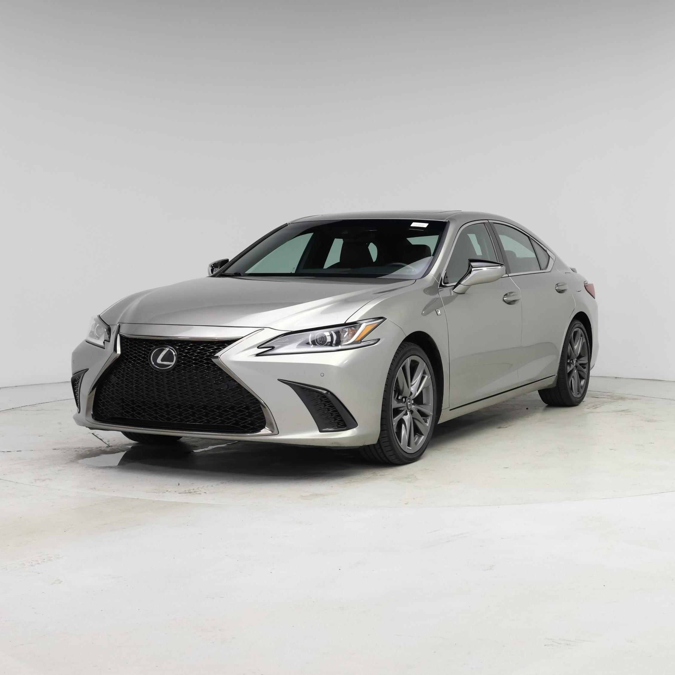 Thumbnail: 2019 Lexus ES - 4