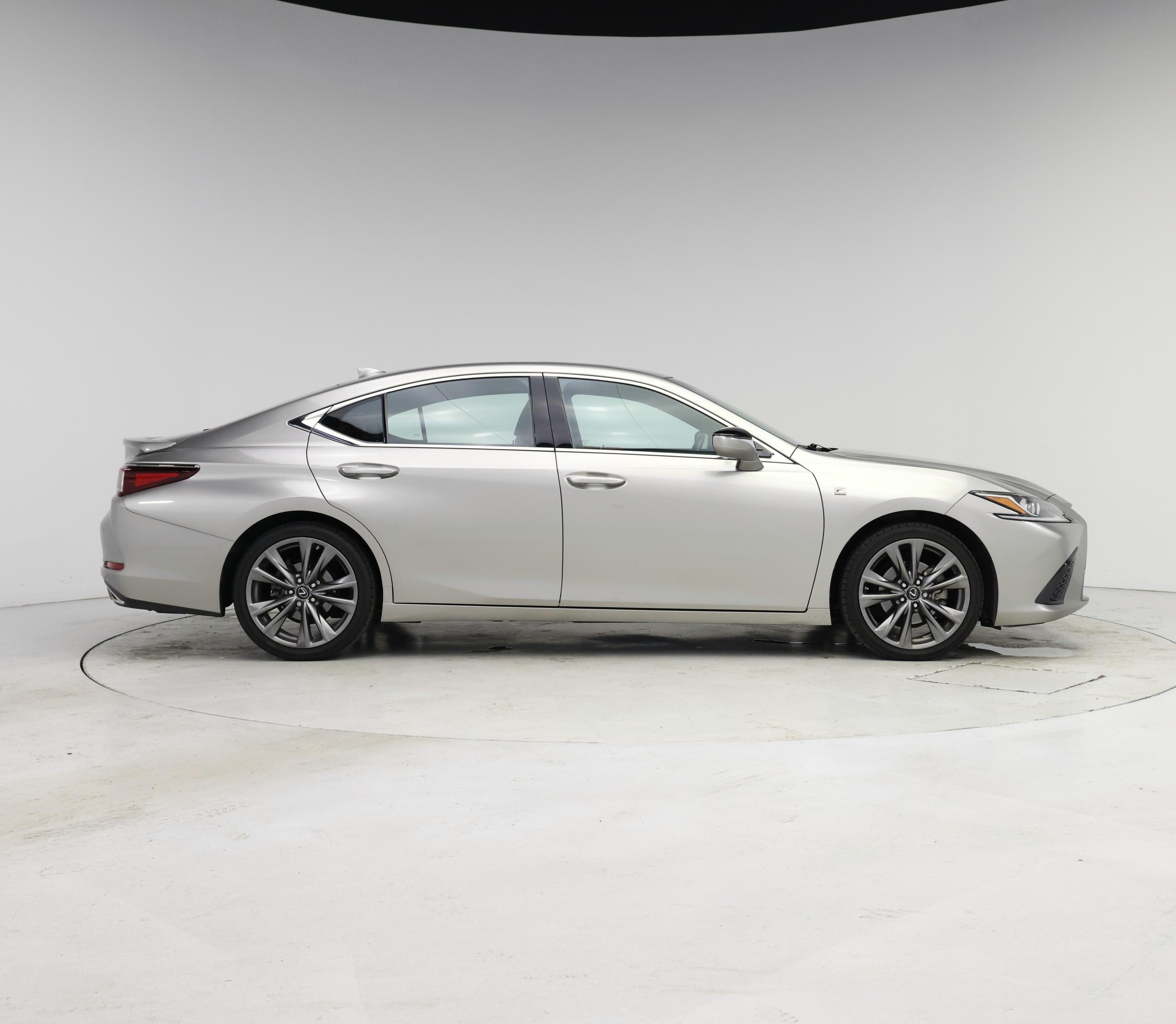 Thumbnail: 2019 Lexus ES - 7