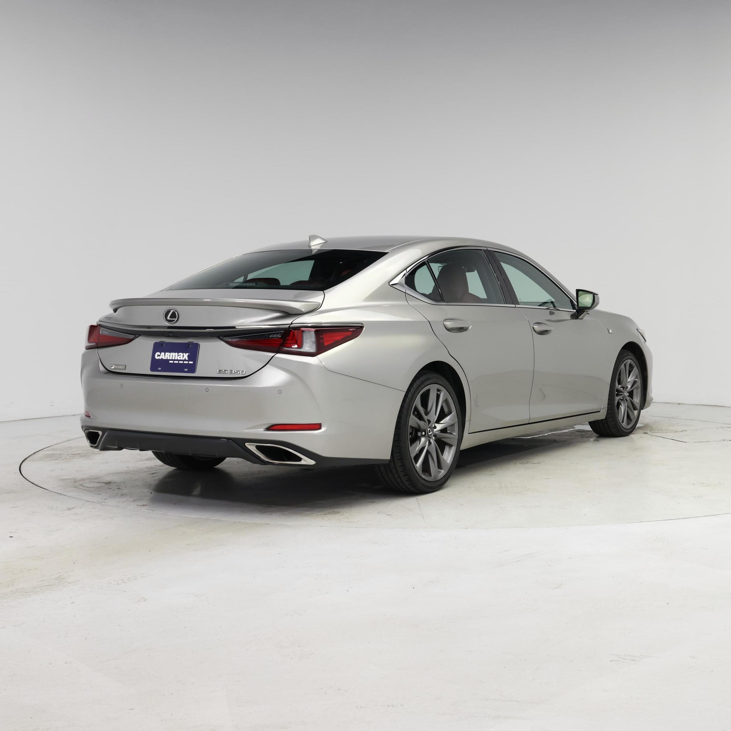 Thumbnail: 2019 Lexus ES - 8