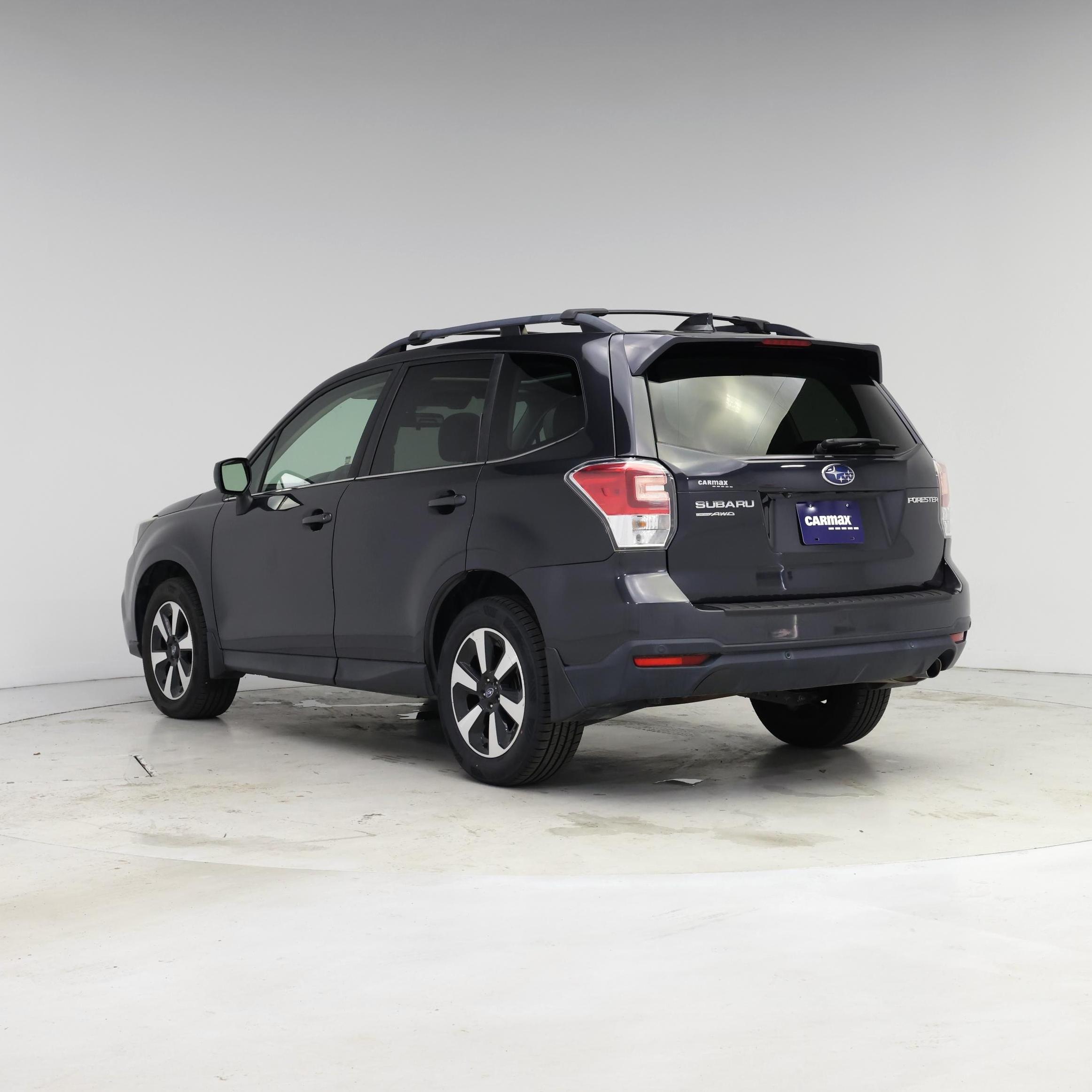 Thumbnail: 2017 Subaru Forester - 2