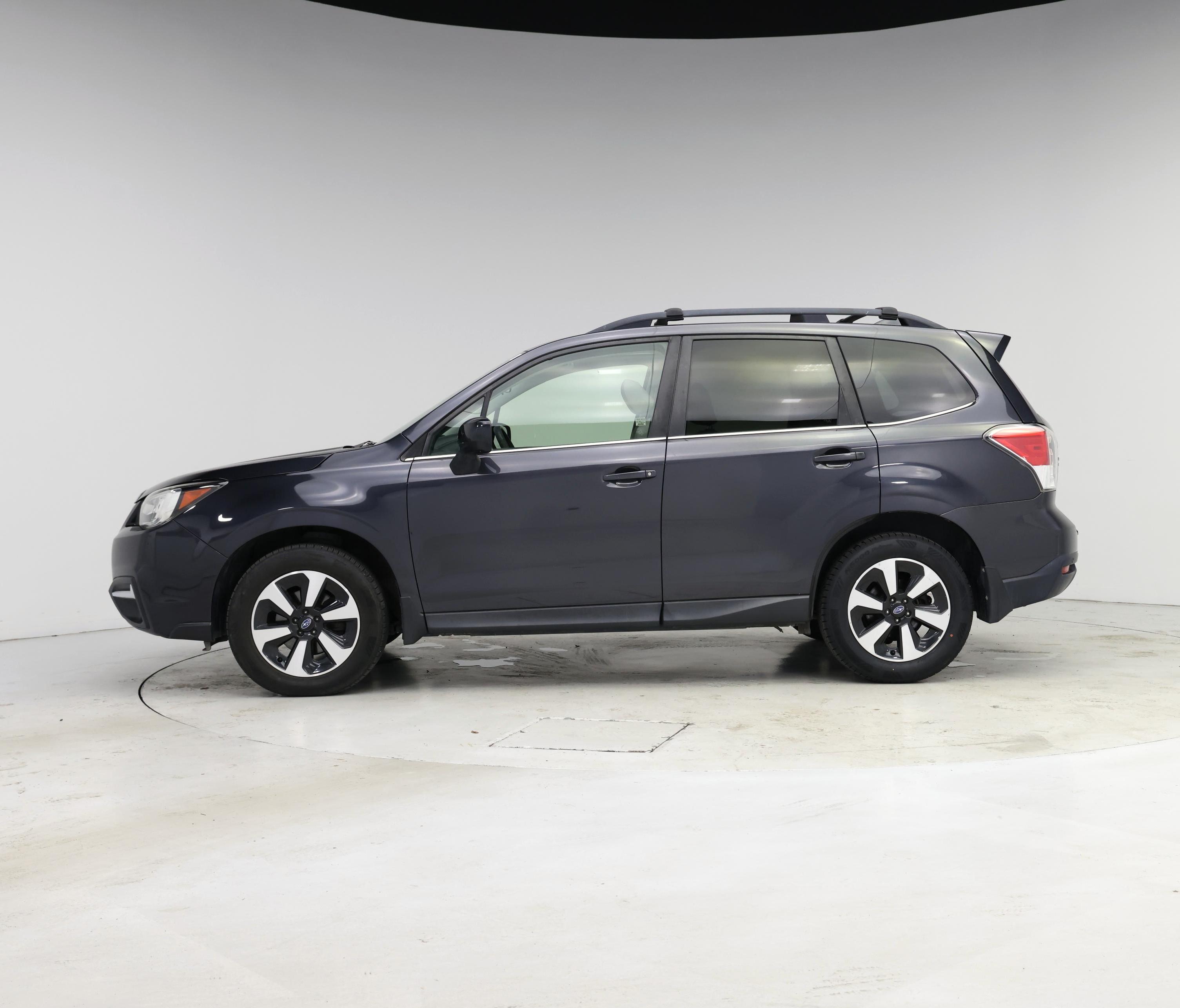 Thumbnail: 2017 Subaru Forester - 3