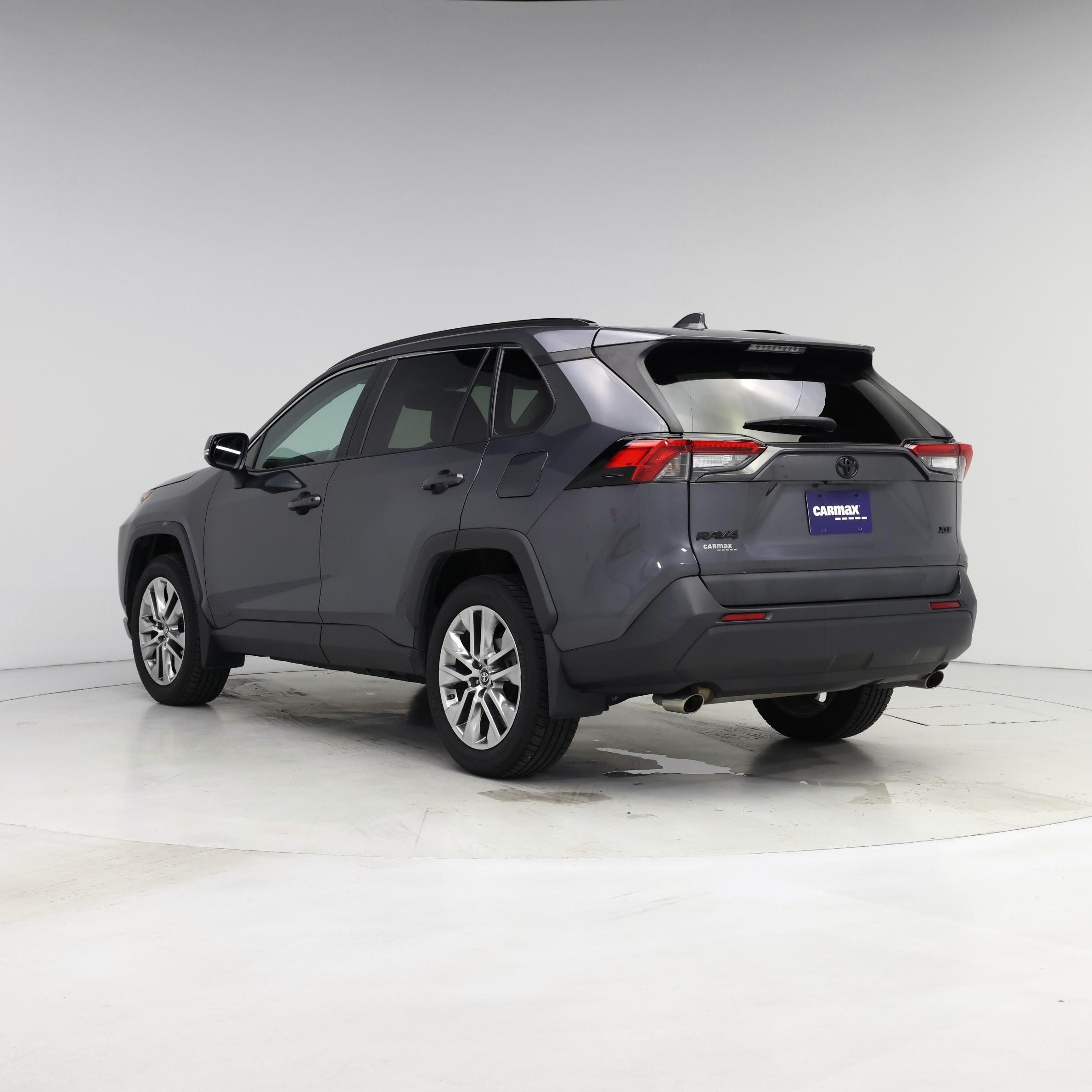 Thumbnail: 2019 Toyota RAV4 - 2
