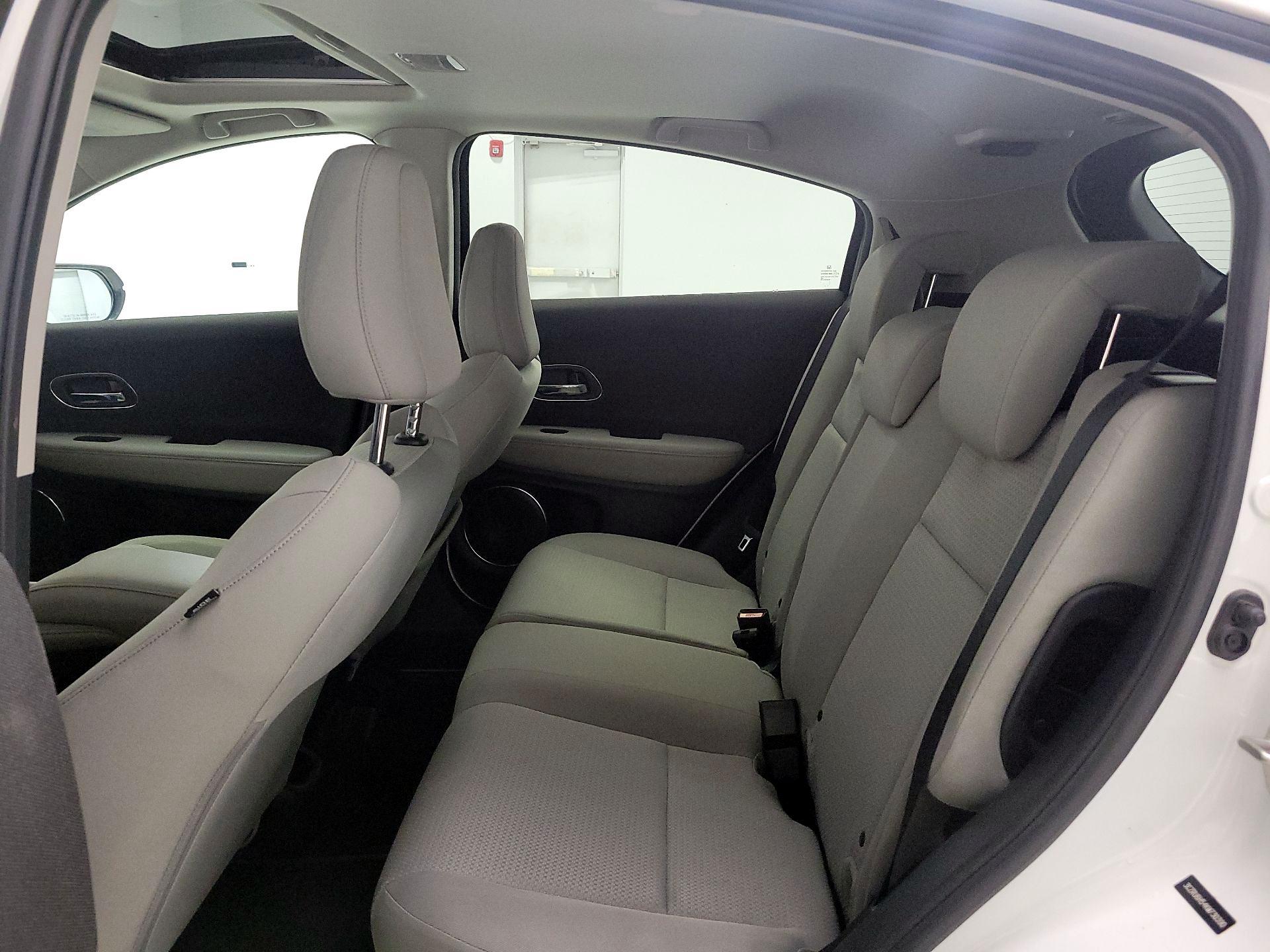 Thumbnail: 2019 Honda HR-V - 20