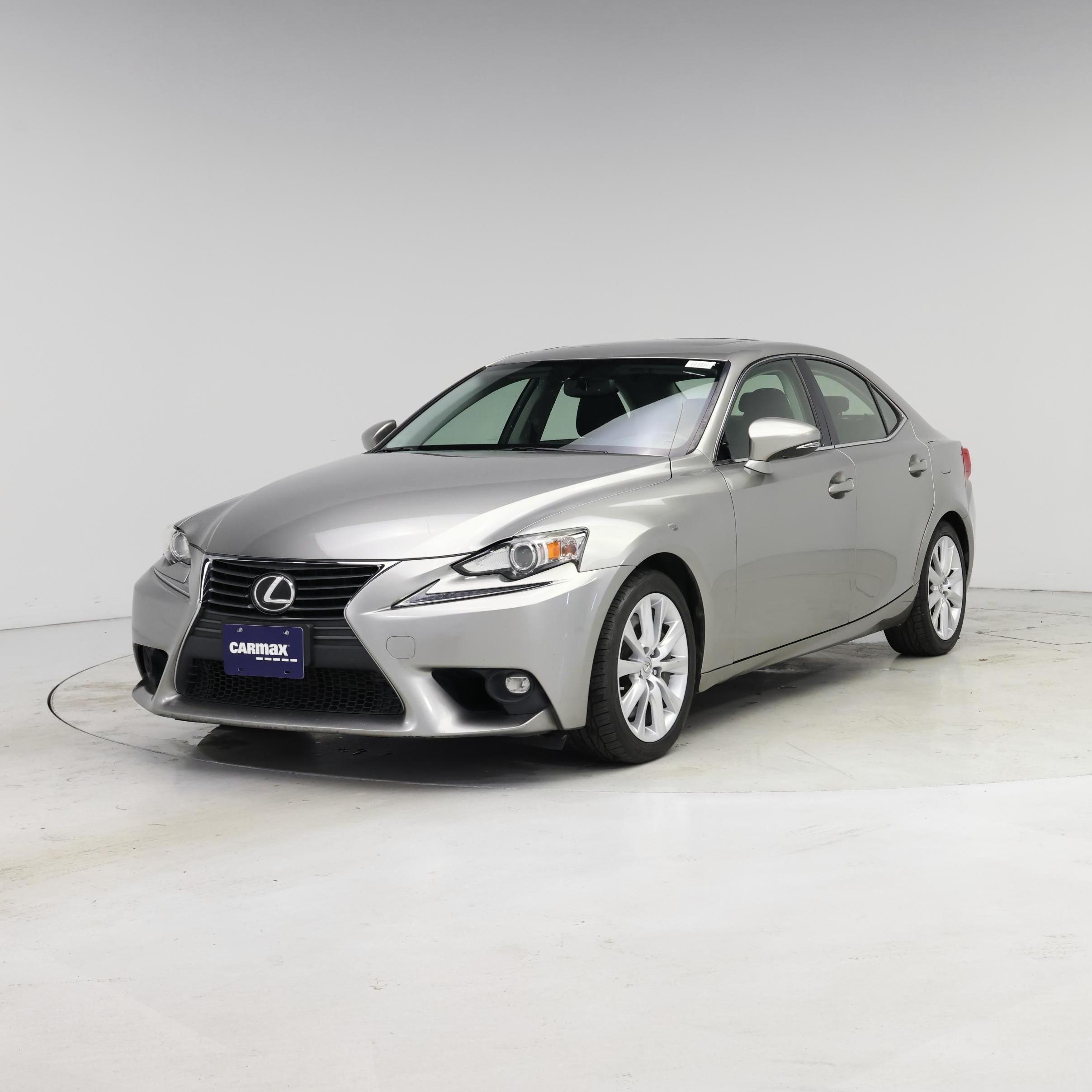 Thumbnail: 2016 Lexus IS - 4