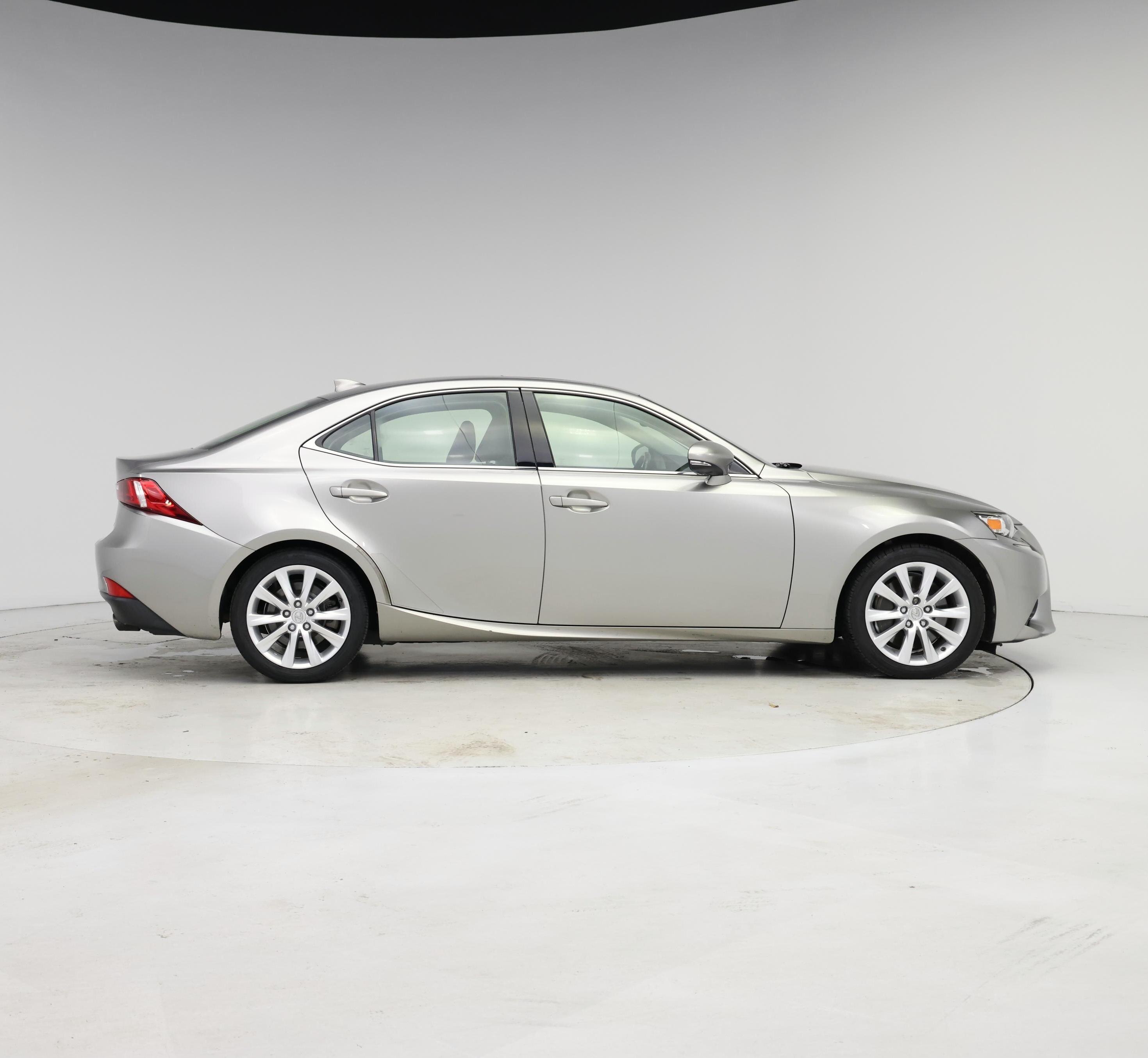Thumbnail: 2016 Lexus IS - 7