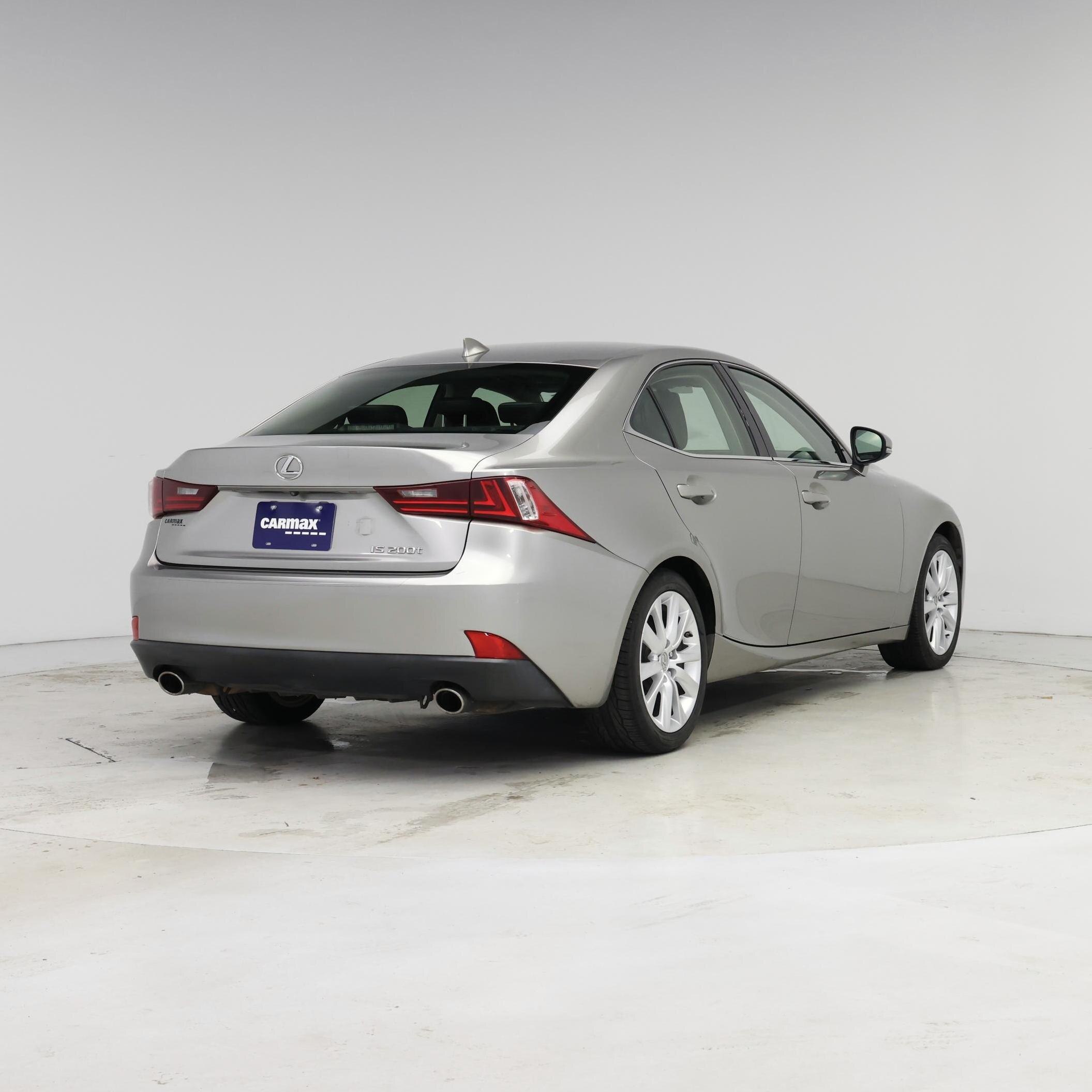 Thumbnail: 2016 Lexus IS - 8