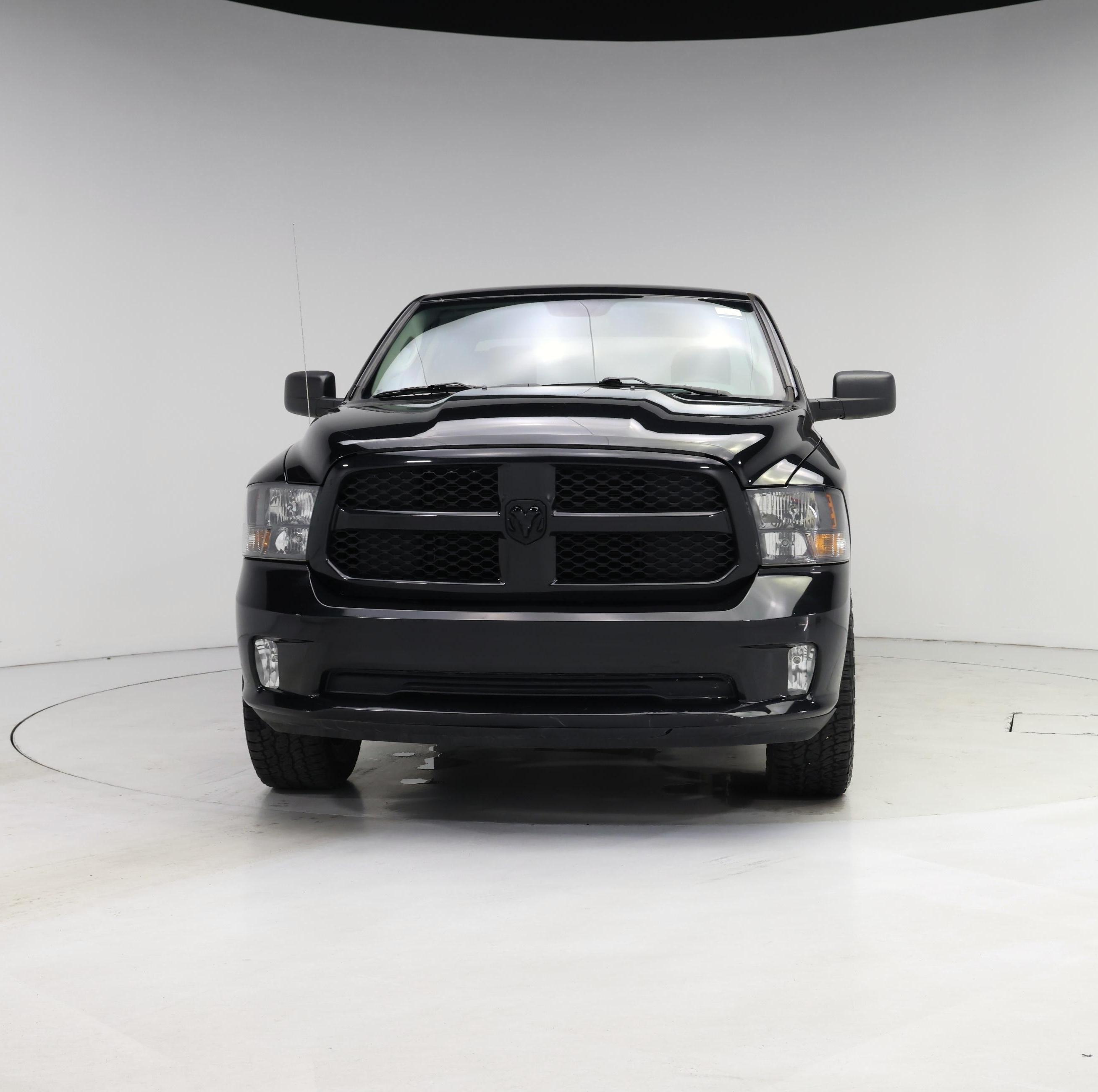 Thumbnail: 2019 RAM 1500 Classic - 5