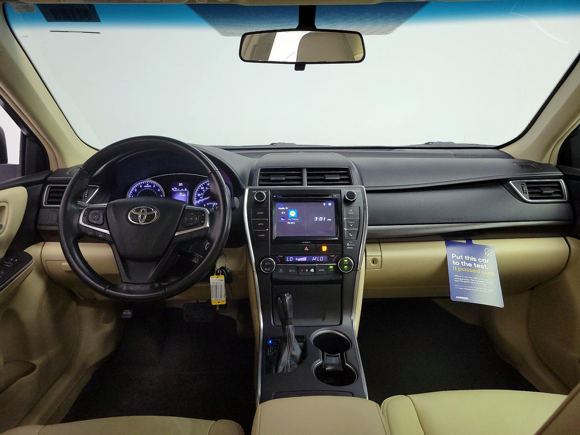 Thumbnail: 2016 Toyota Camry - 9