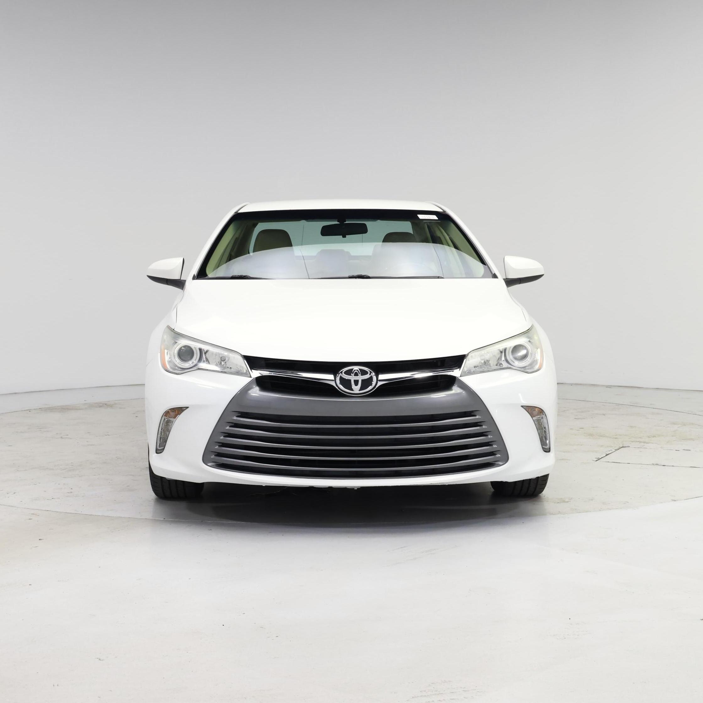 Thumbnail: 2016 Toyota Camry - 5