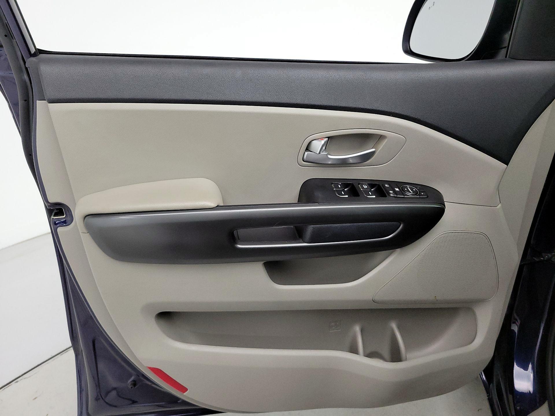 Thumbnail: 2019 Kia Sedona - 12