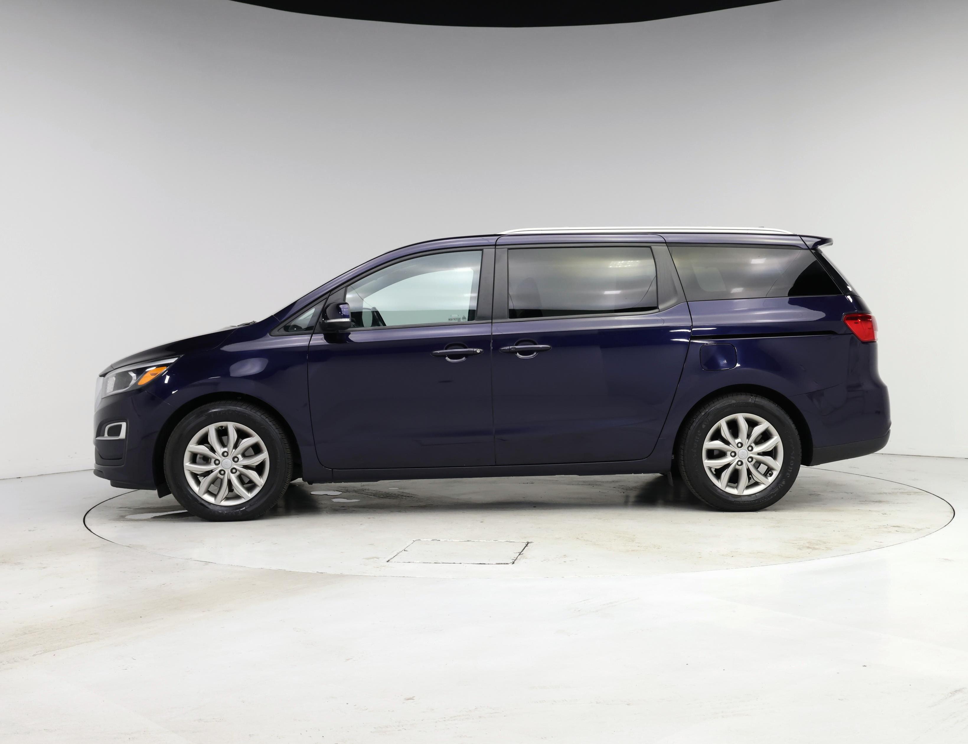 Thumbnail: 2019 Kia Sedona - 3