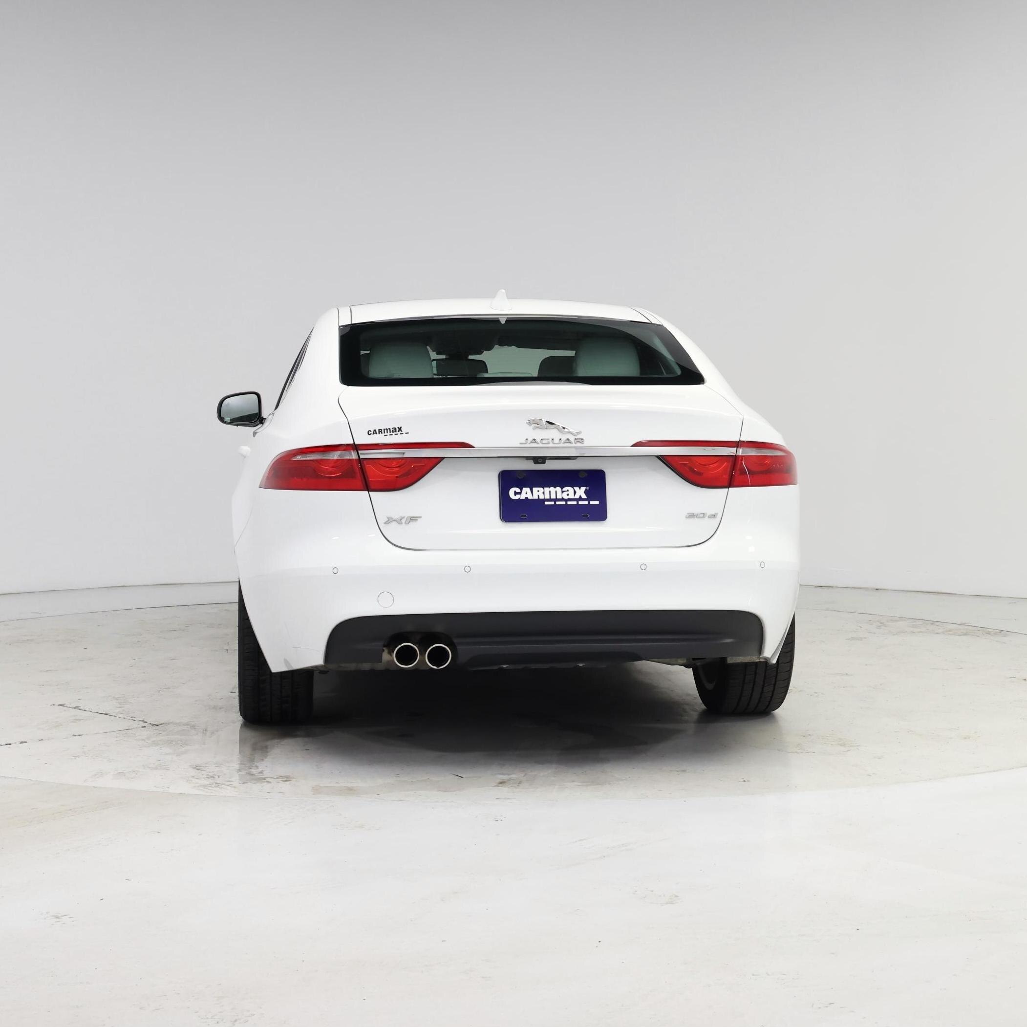 Thumbnail: 2017 Jaguar XF - 6