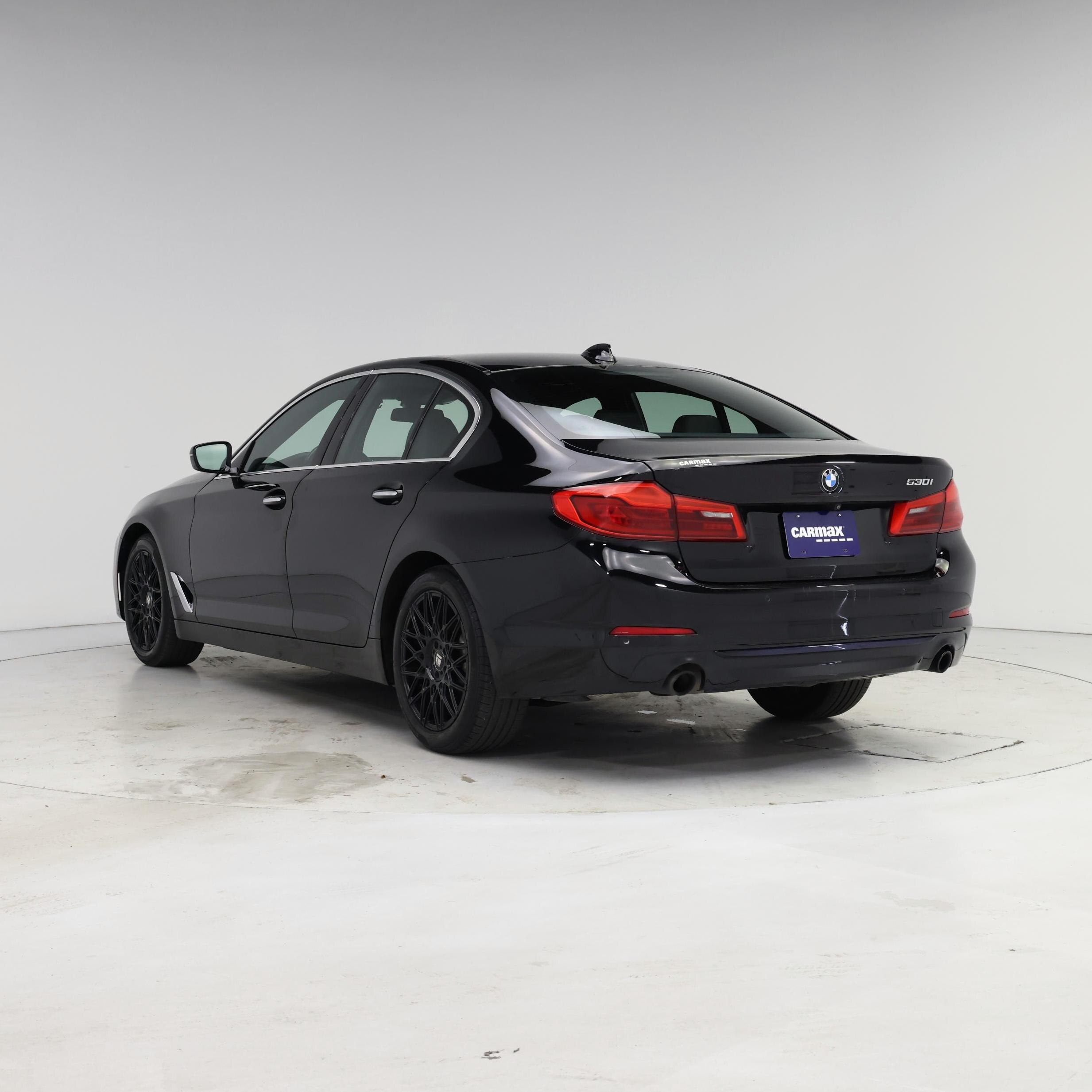 Thumbnail: 2018 BMW 5 Series - 2