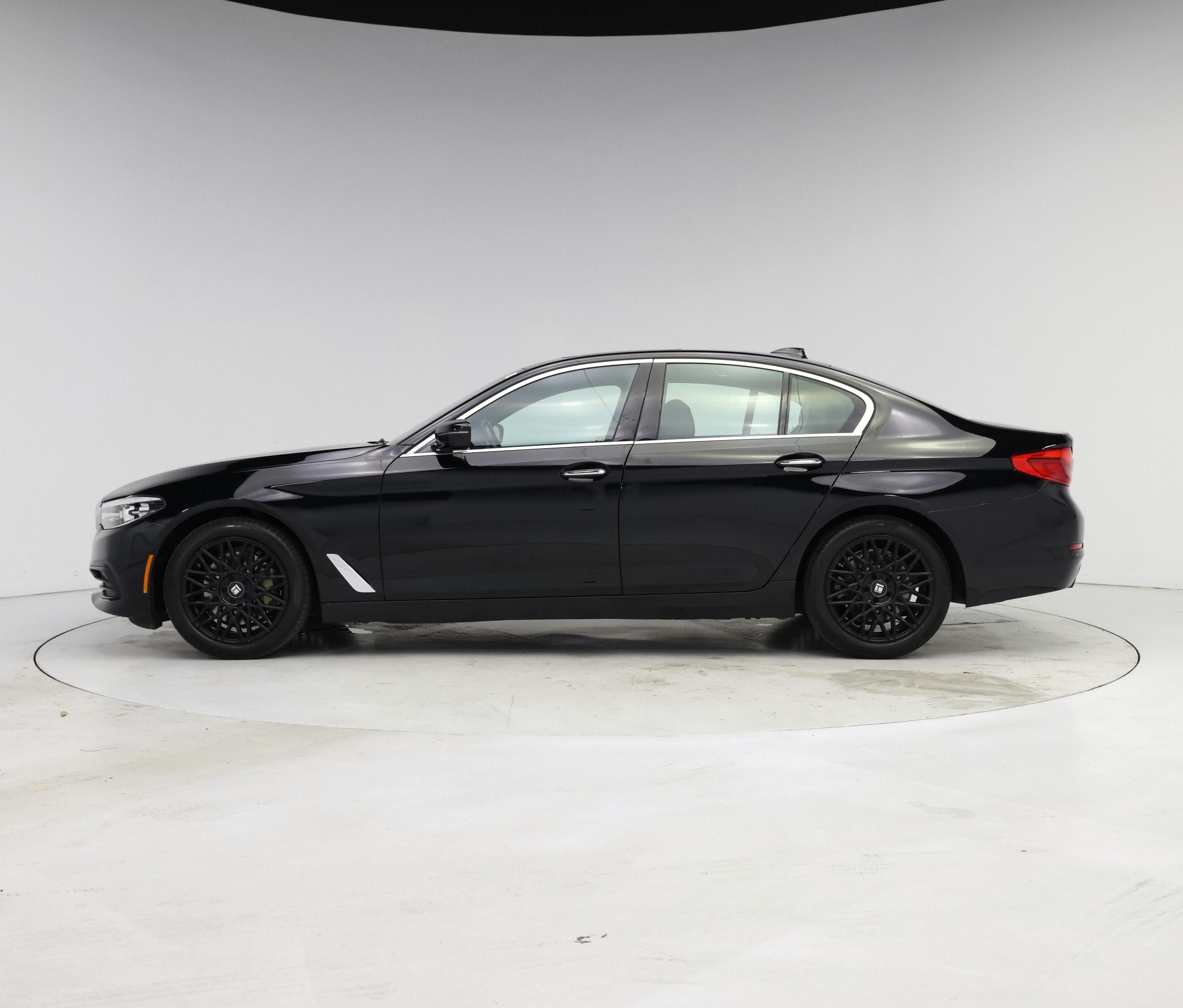 Thumbnail: 2018 BMW 5 Series - 3