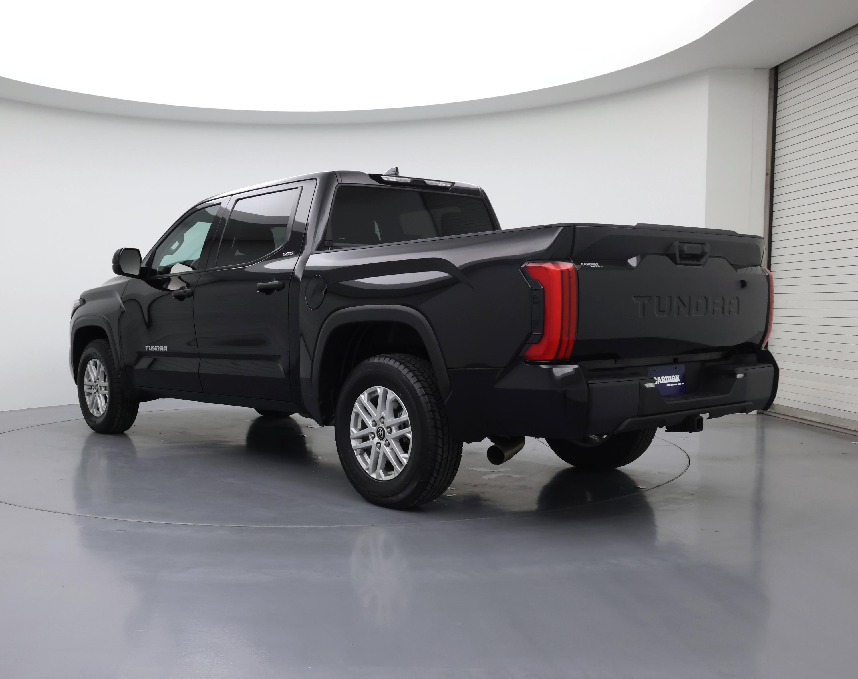 Thumbnail: 2023 Toyota Tundra - 2