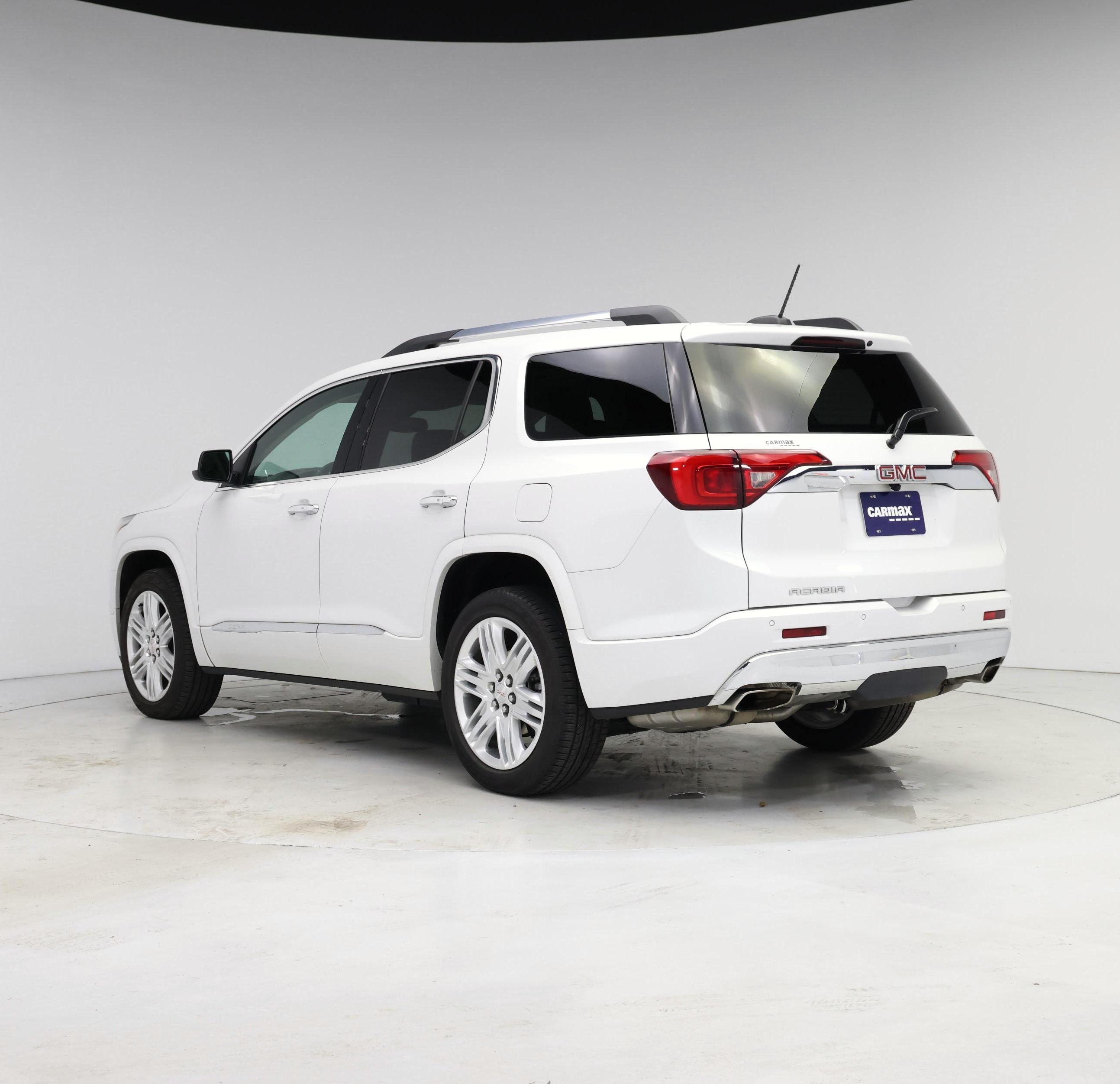 Thumbnail: 2017 GMC Acadia - 2