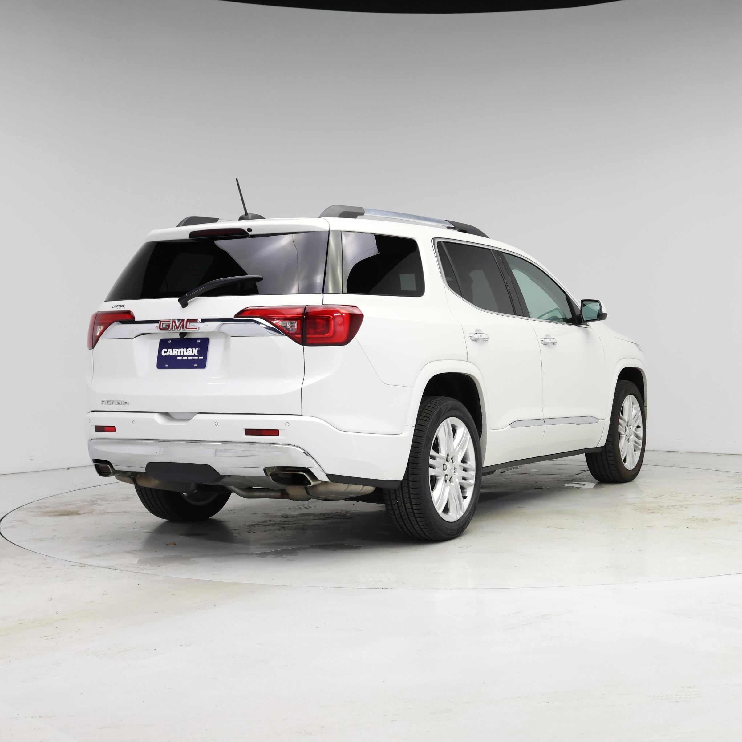 Thumbnail: 2017 GMC Acadia - 8