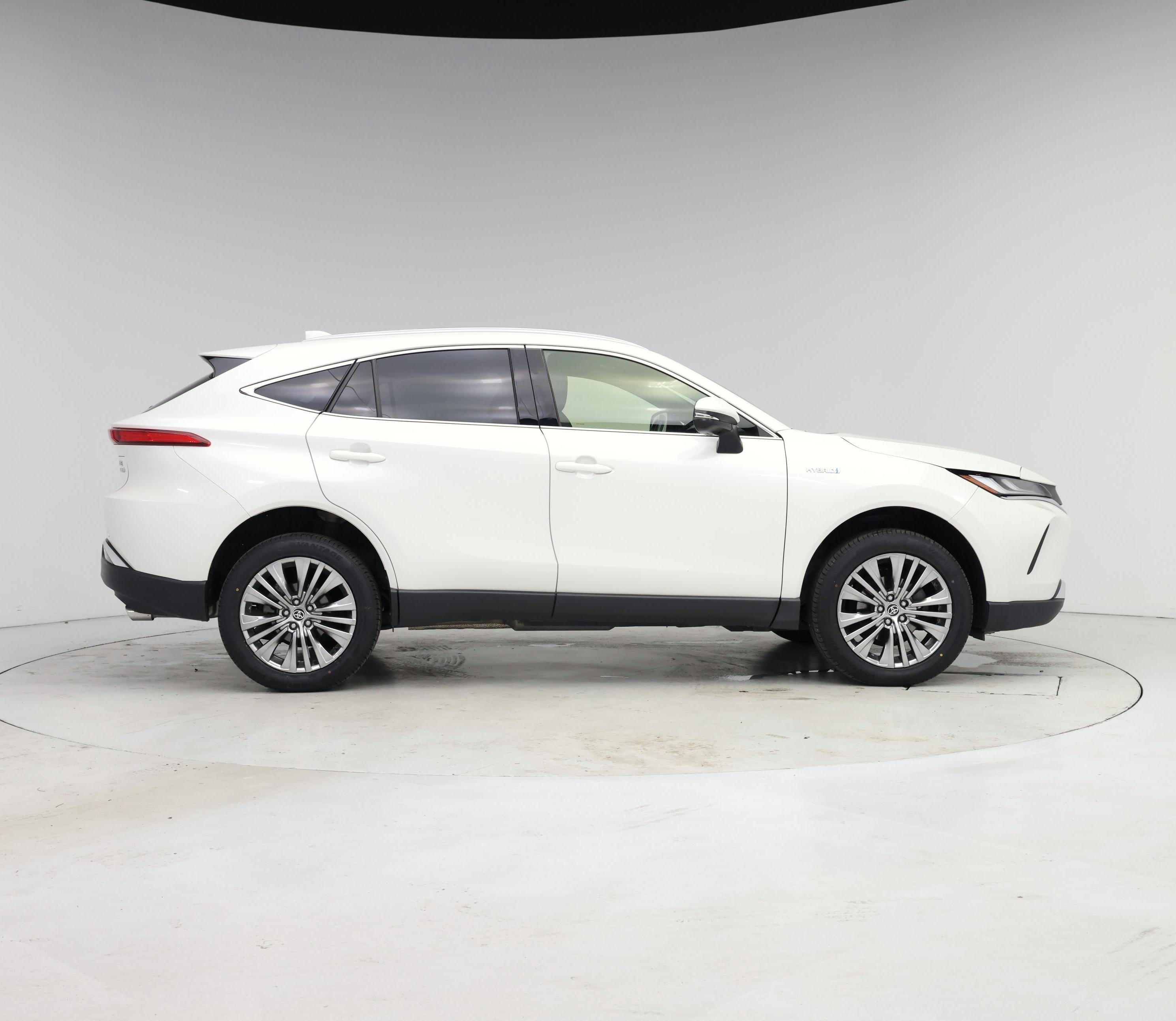 Thumbnail: 2021 Toyota Venza - 7