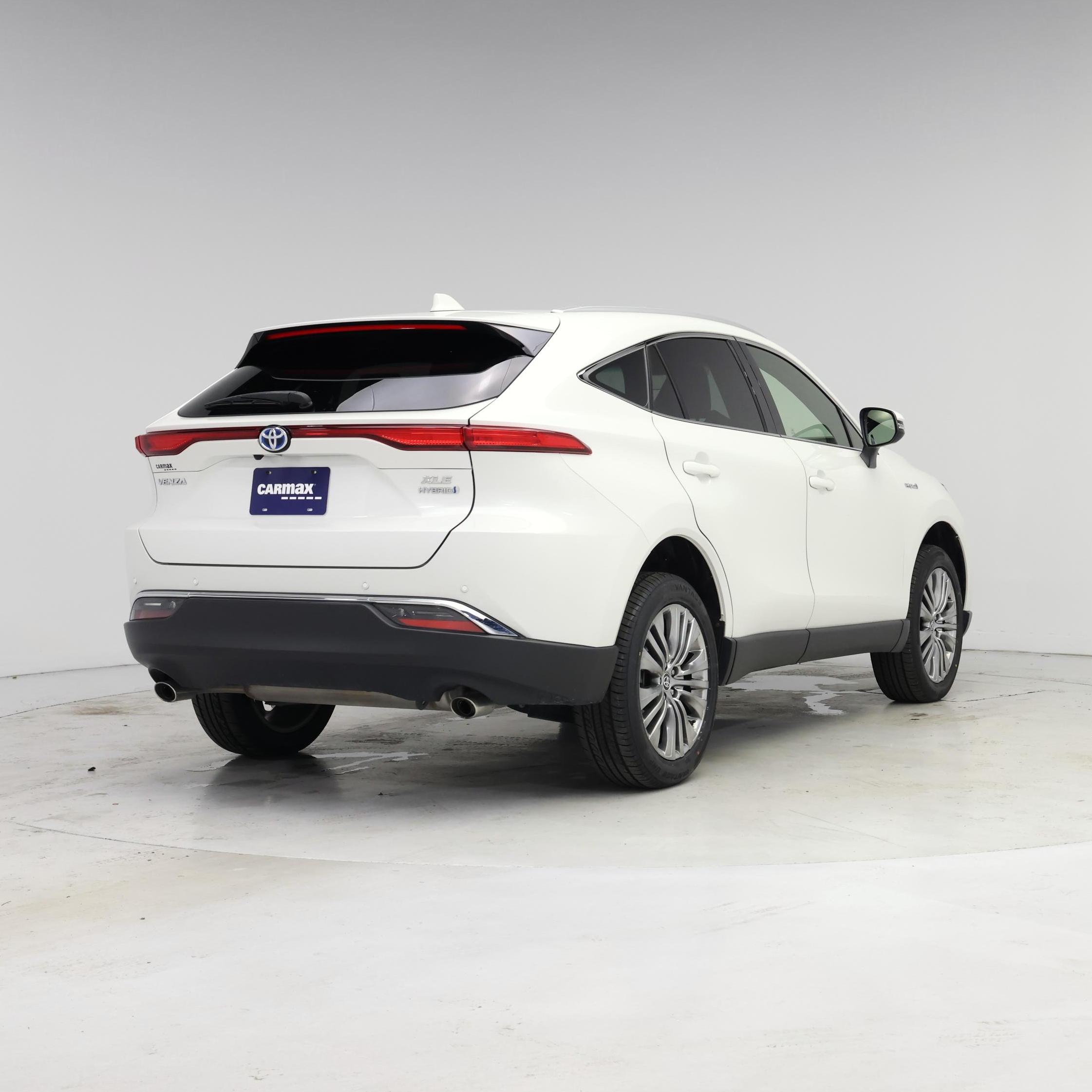 Thumbnail: 2021 Toyota Venza - 8