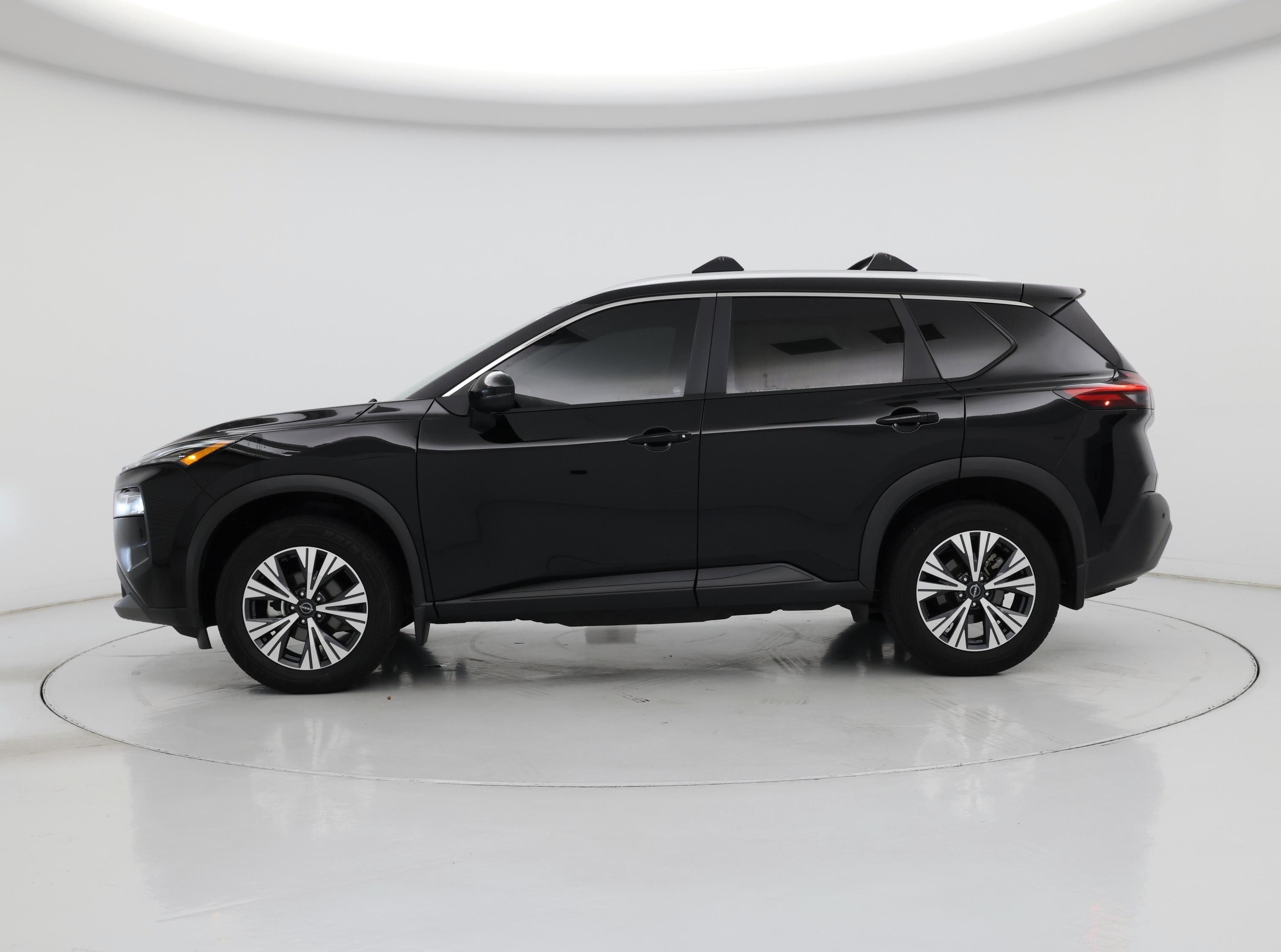 Thumbnail: 2023 Nissan Rogue - 3