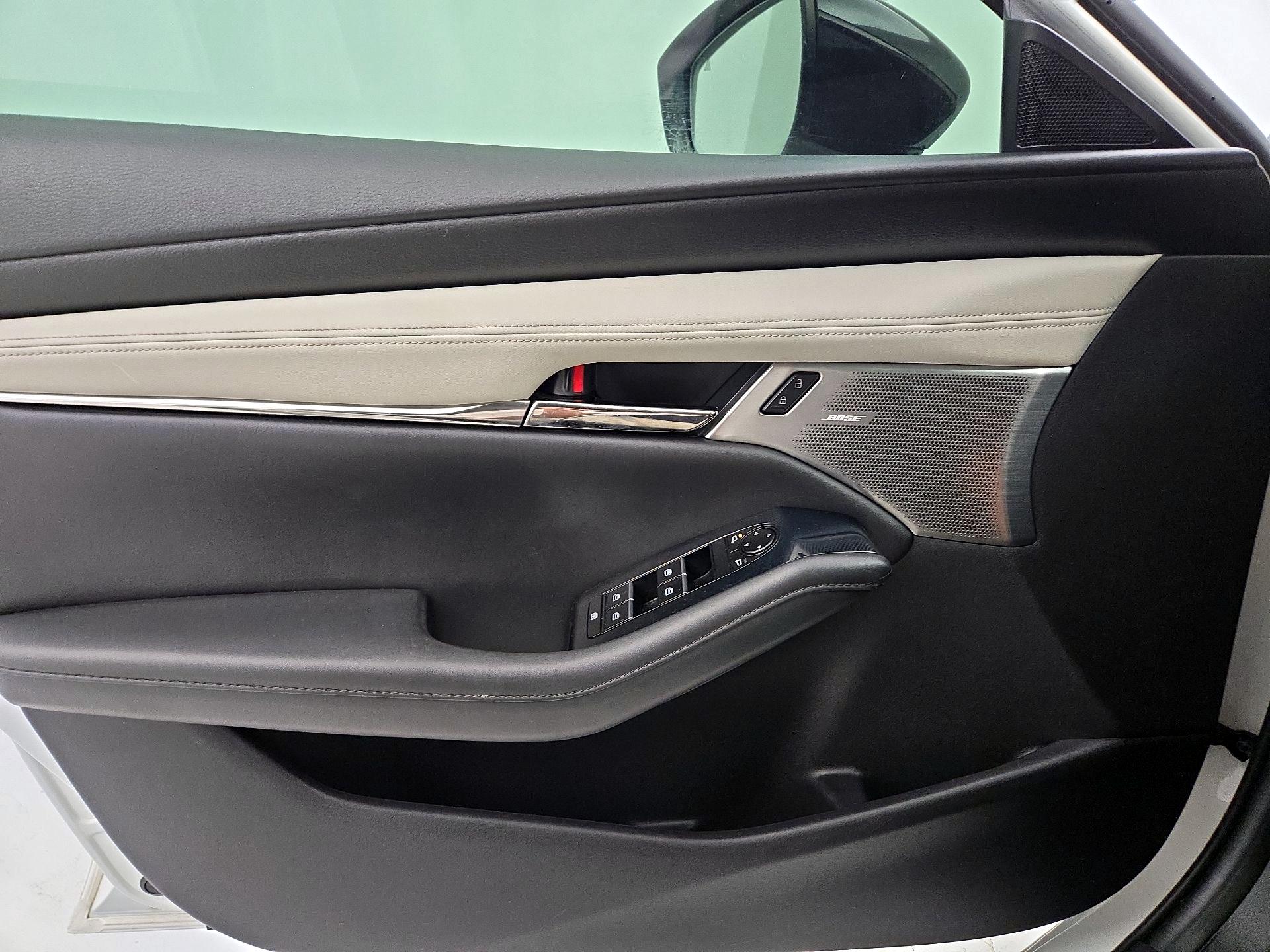 Thumbnail: 2021 Mazda Mazda3 - 12
