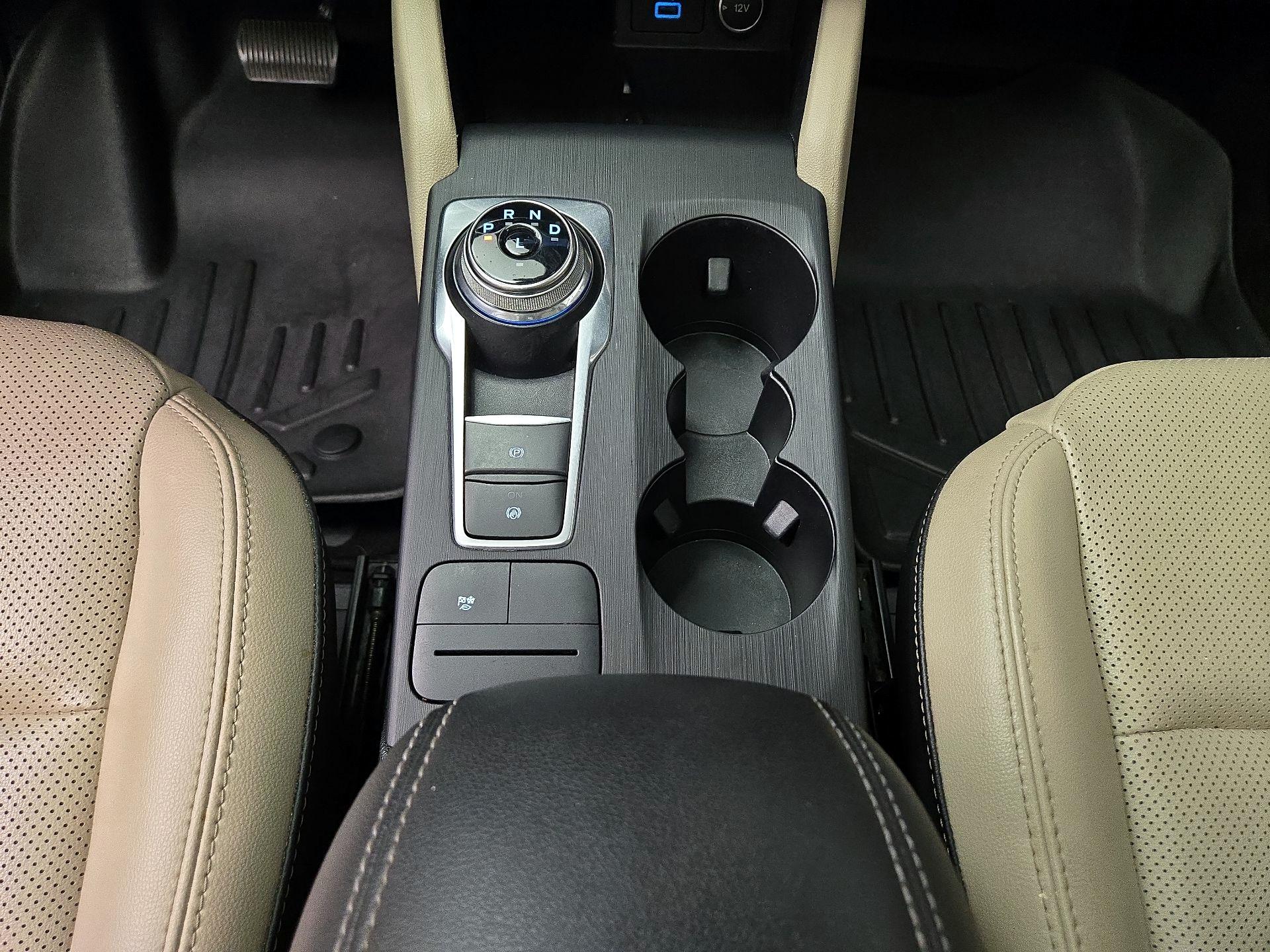 Thumbnail: 2021 Ford Escape - 18