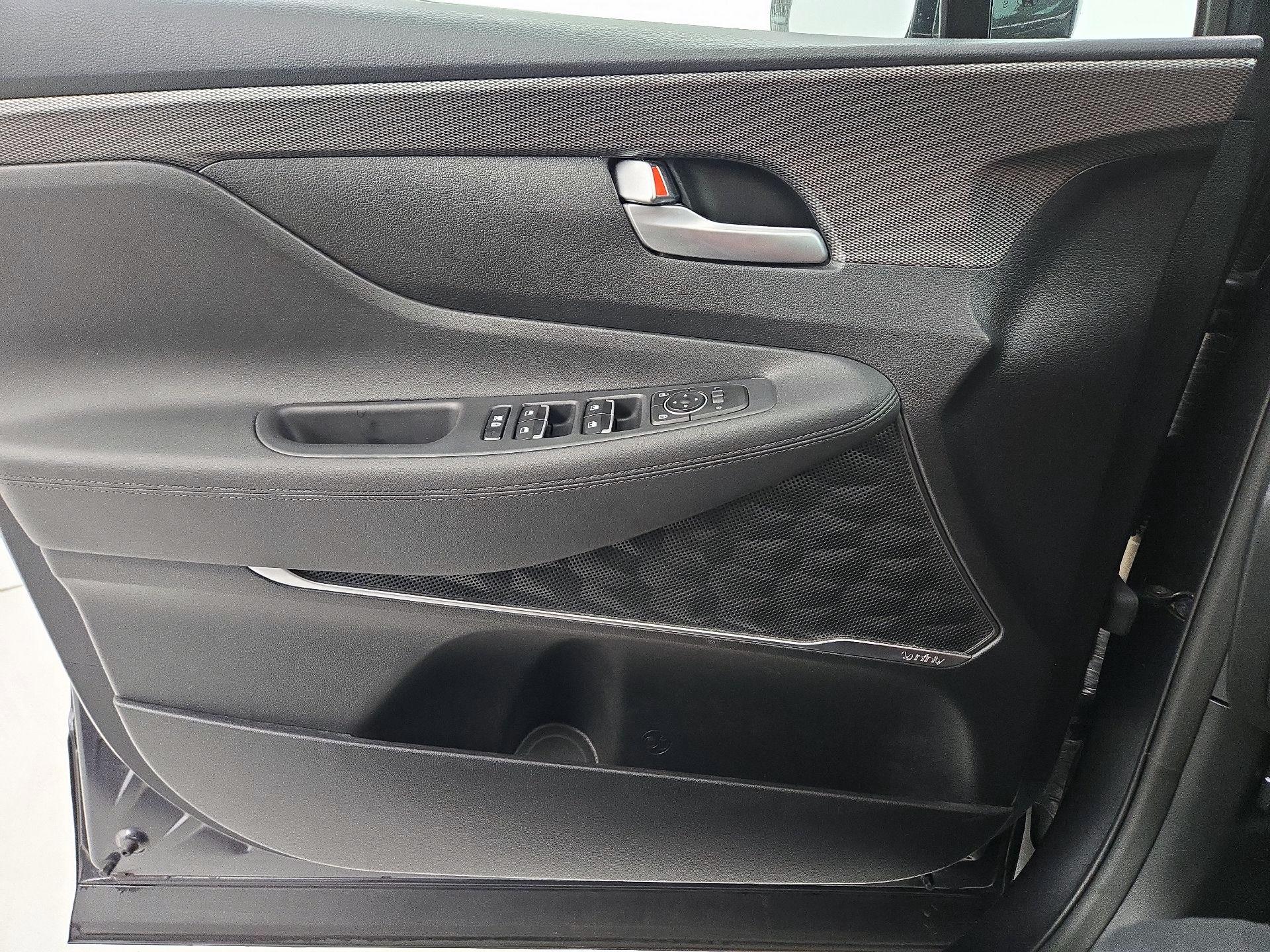 Thumbnail: 2020 Hyundai Santa Fe - 12