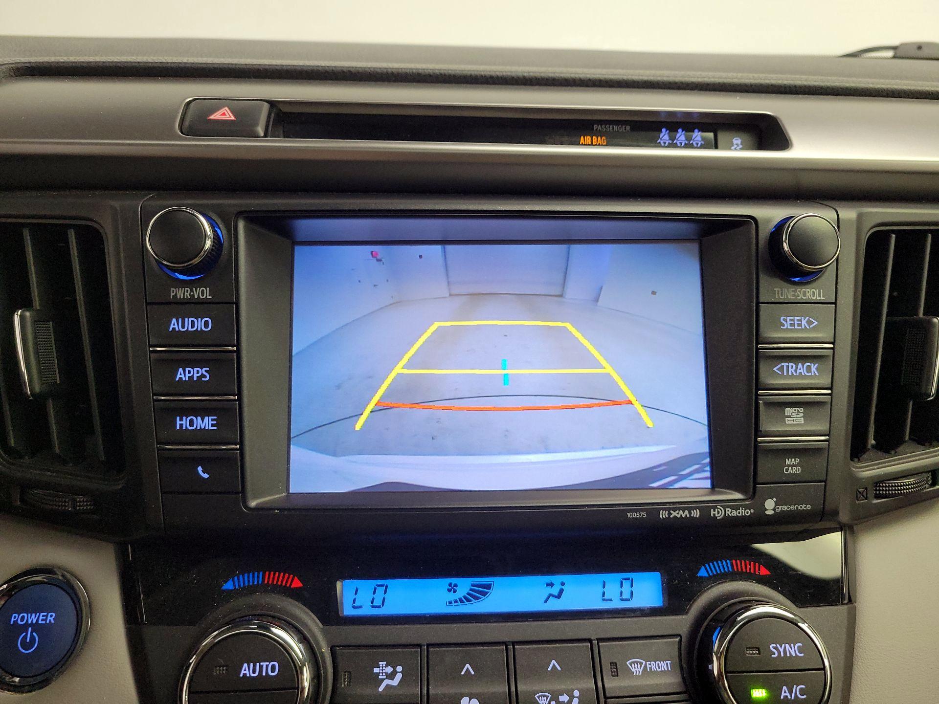 Thumbnail: 2017 Toyota RAV4 - 15