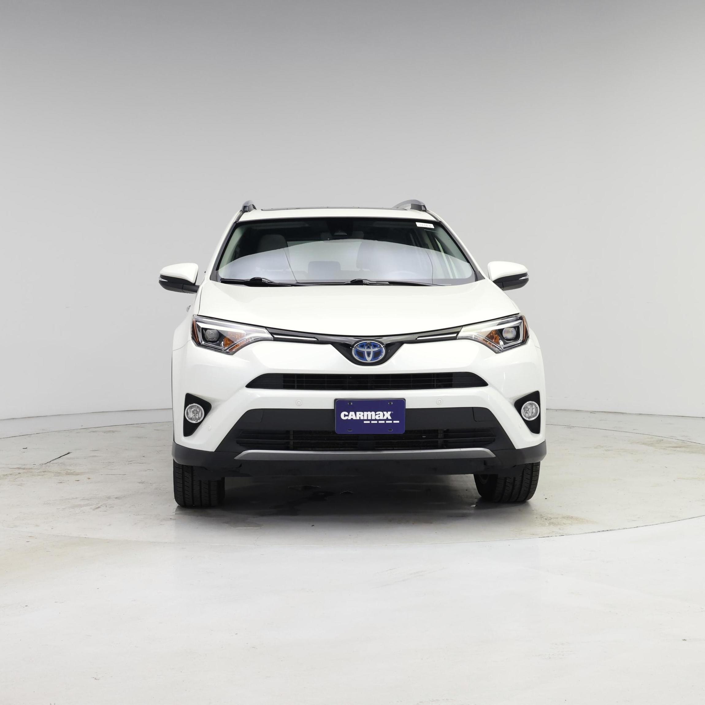 Thumbnail: 2017 Toyota RAV4 - 5