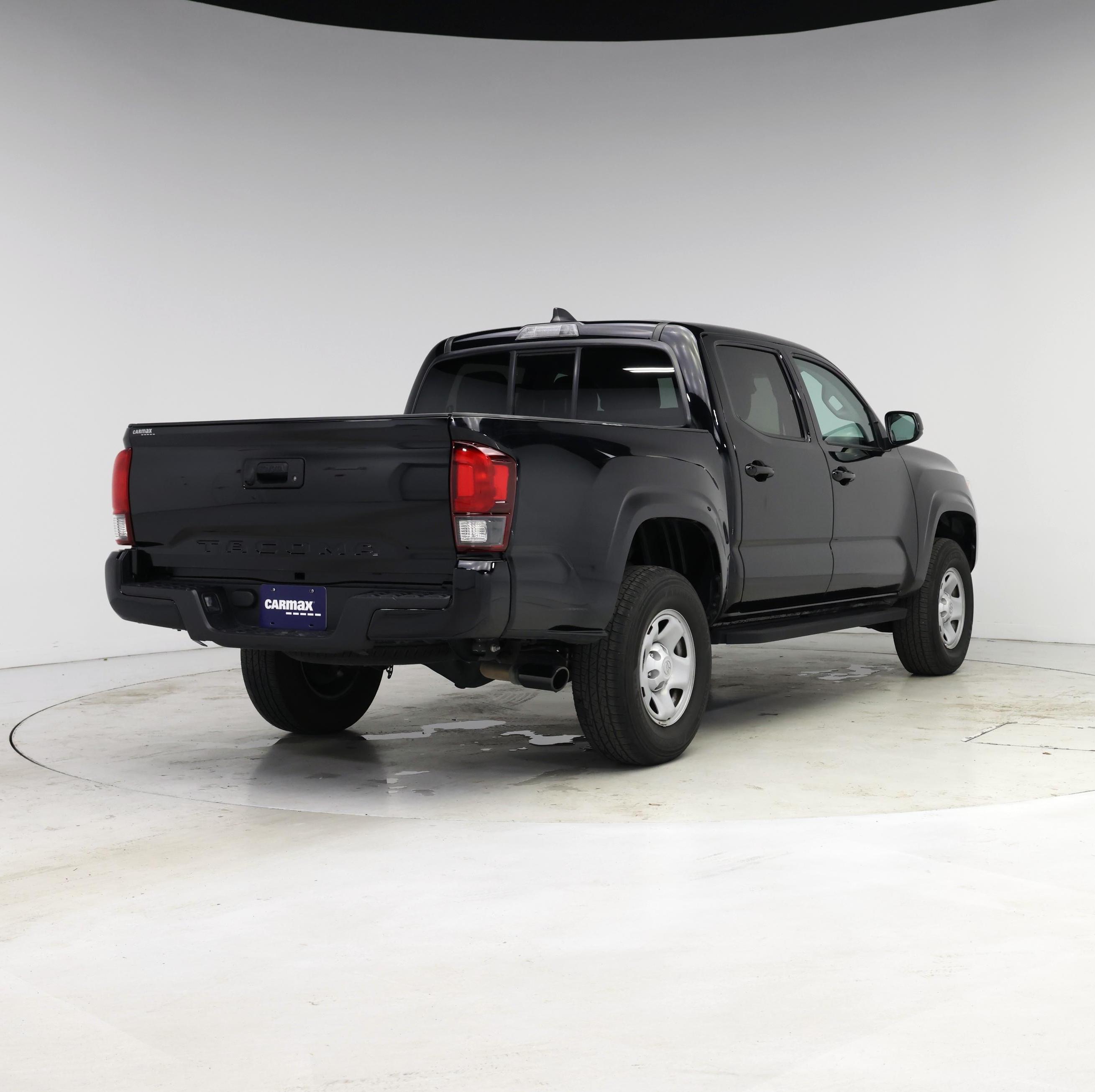Thumbnail: 2022 Toyota Tacoma - 8