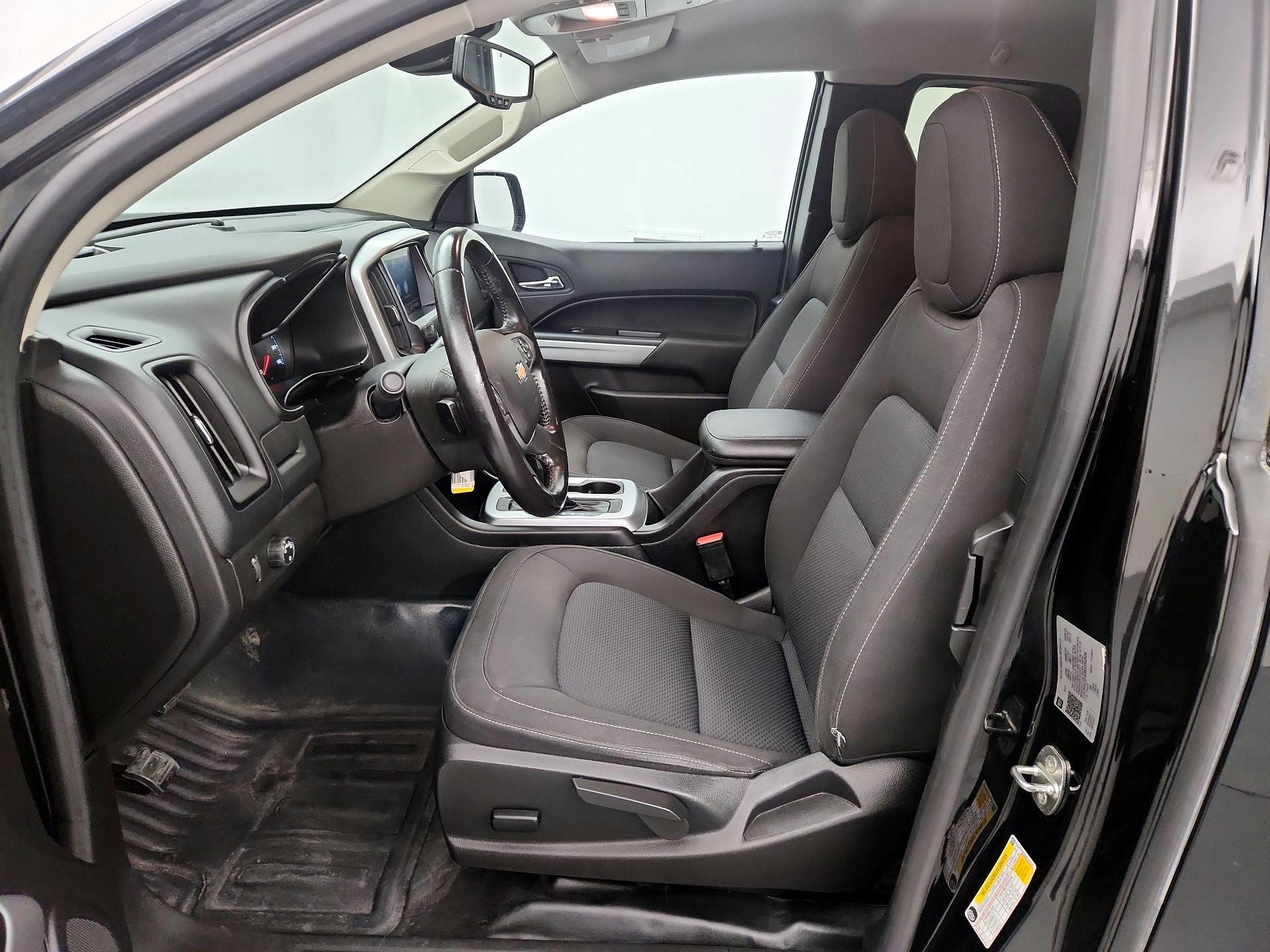 Thumbnail: 2022 Chevrolet Colorado - 11
