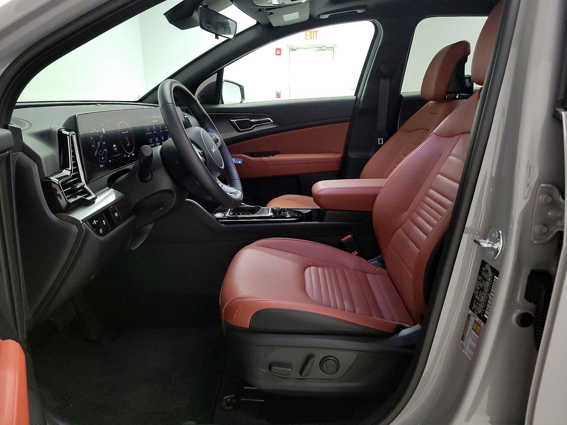 Thumbnail: 2025 Kia Sportage - 11
