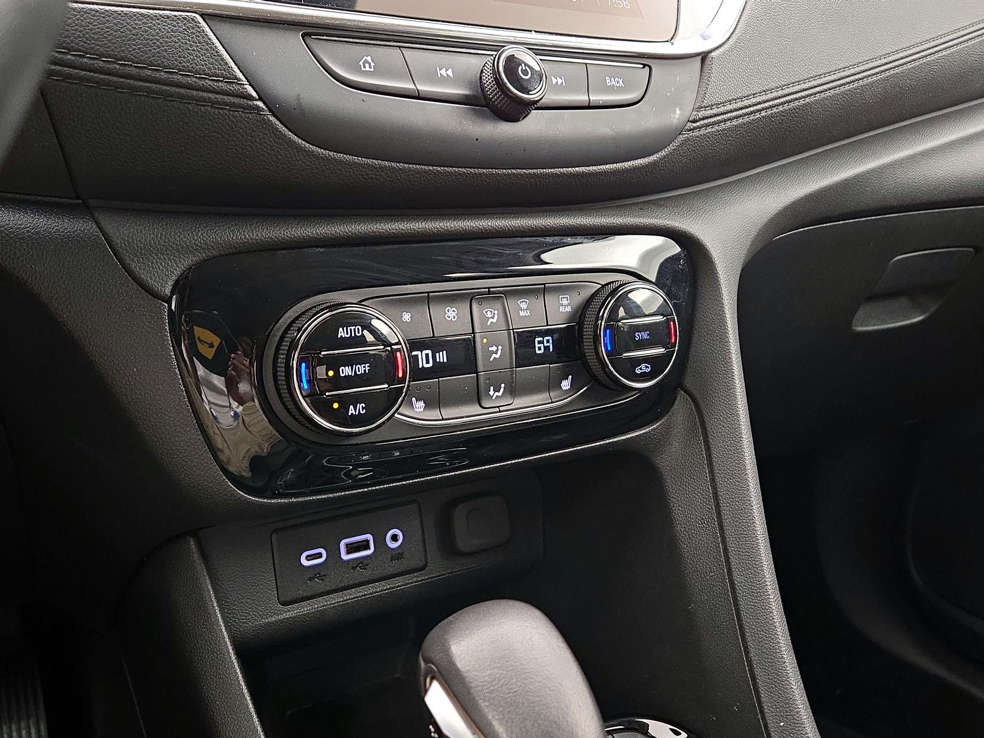 Thumbnail: 2023 Buick Encore GX - 16
