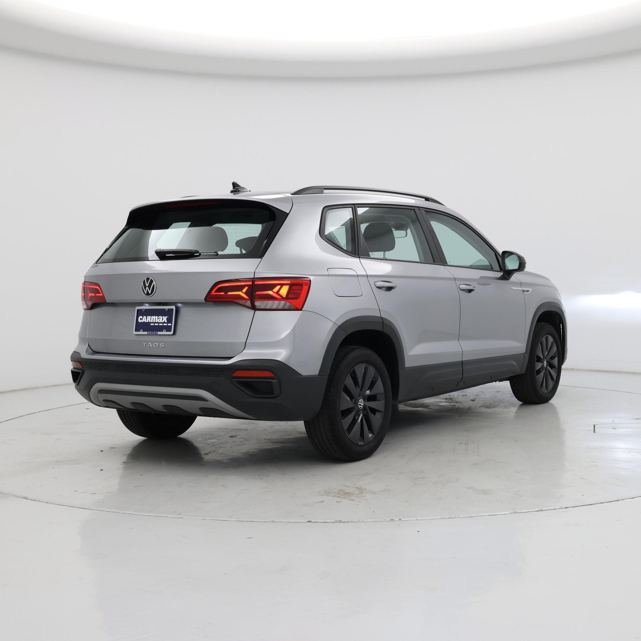 Thumbnail: 2024 Volkswagen Taos - 8